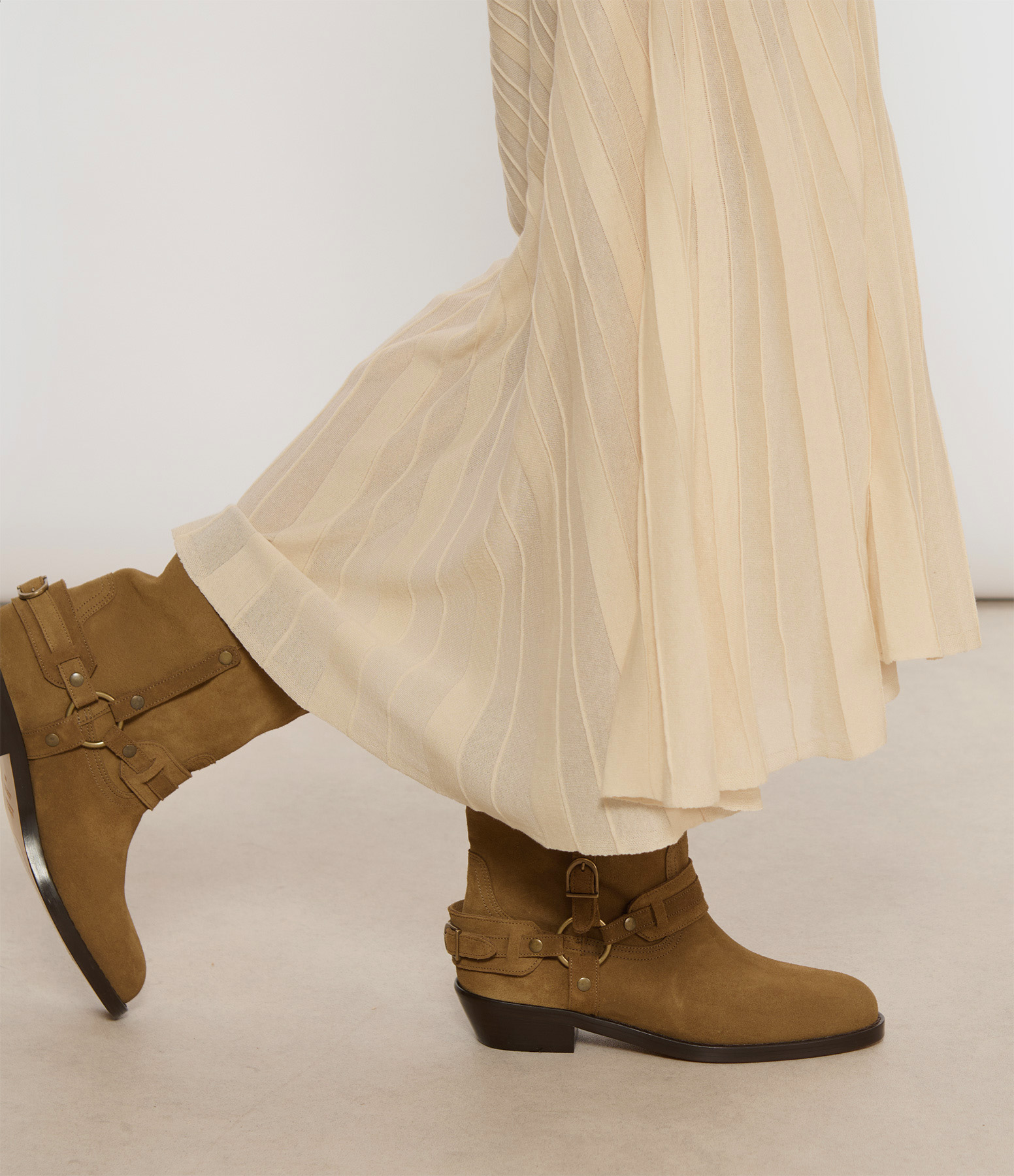 Ildred Ankle Boots in Taupe