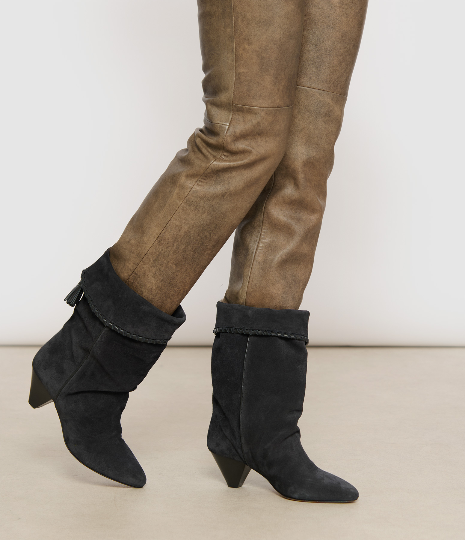 Dalby Faded Black Boots