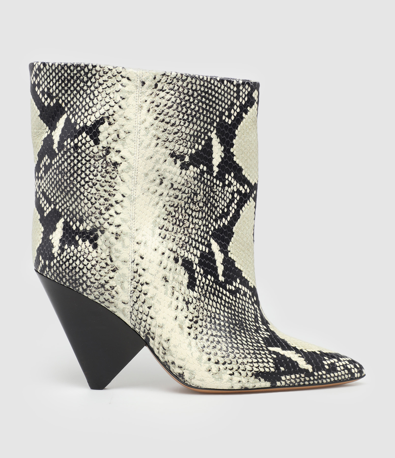 Miyako Boots in Sand