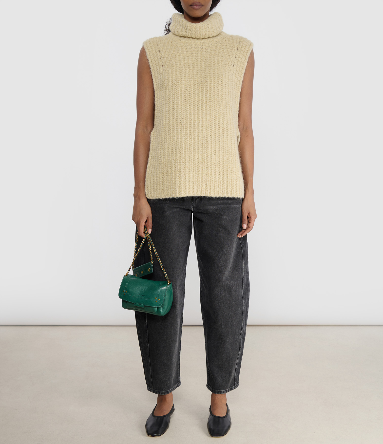 Meggy Beige Bib