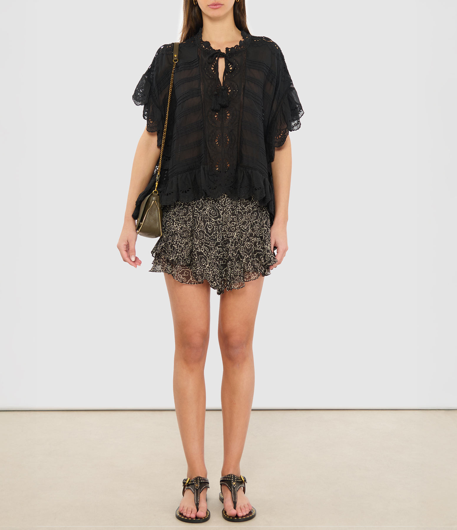 Sornel Black Ecru Shorts