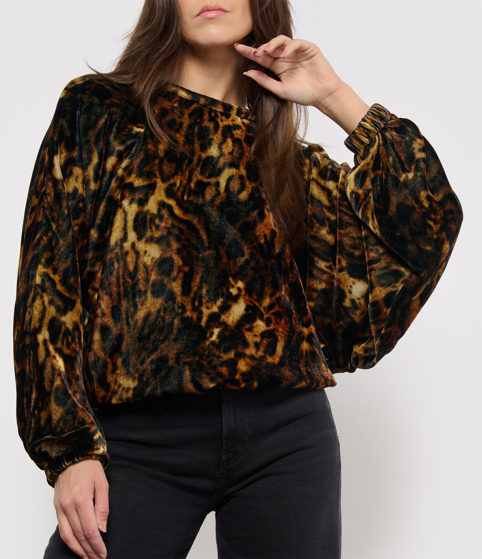 Dabia Leopard Top