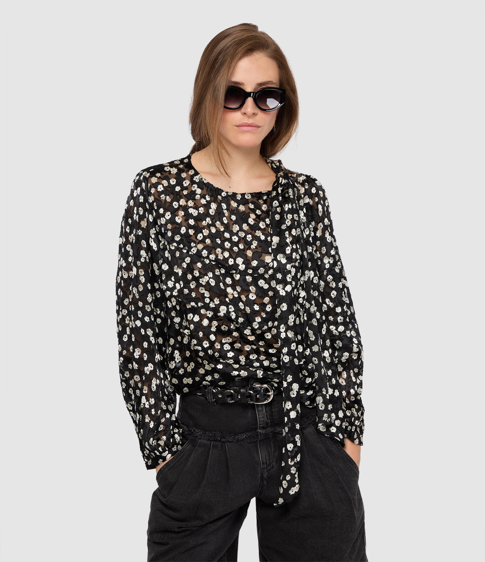 Black Ecru Top