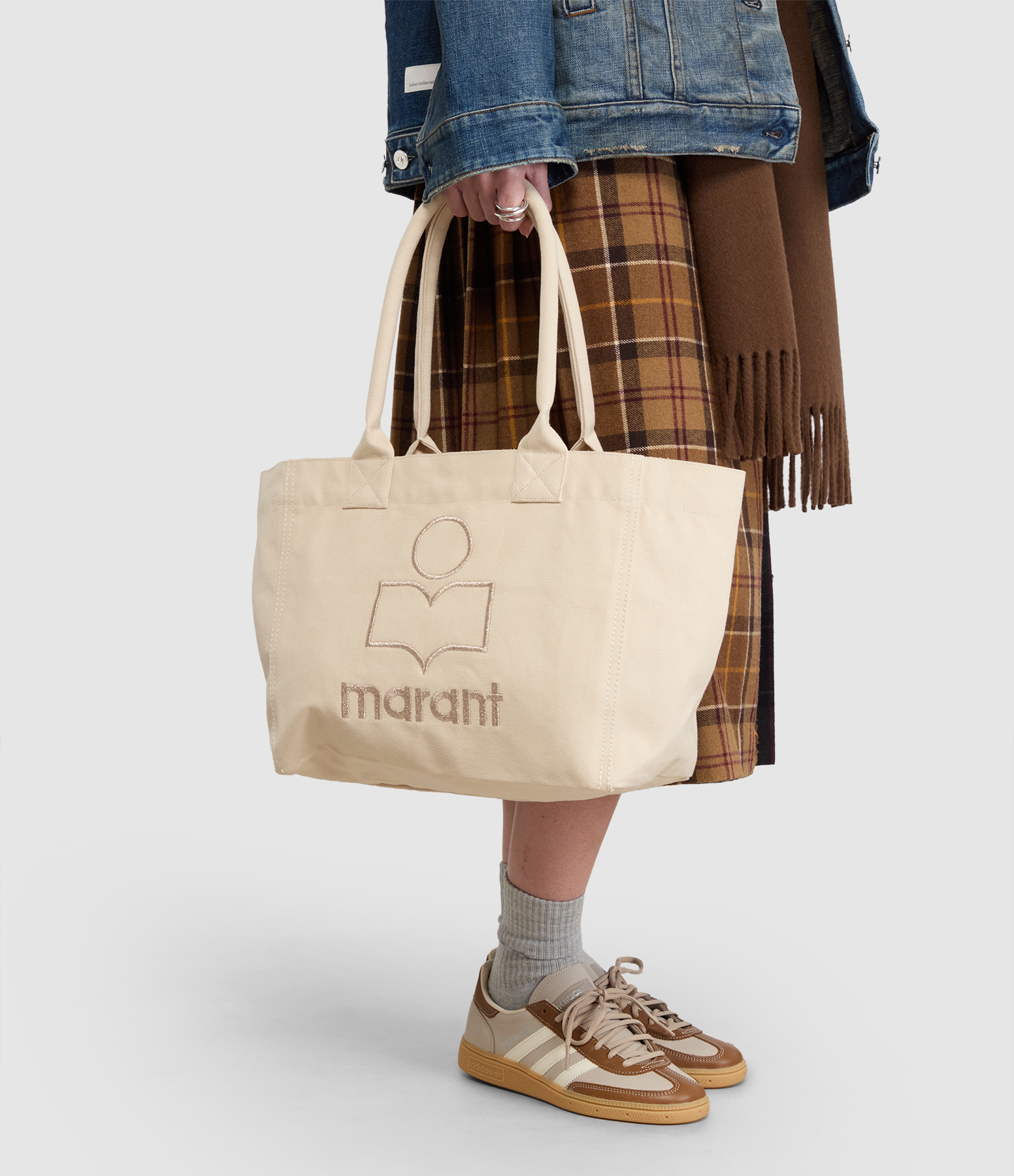 Yenky Zipped Cream Bag, Festive Collection