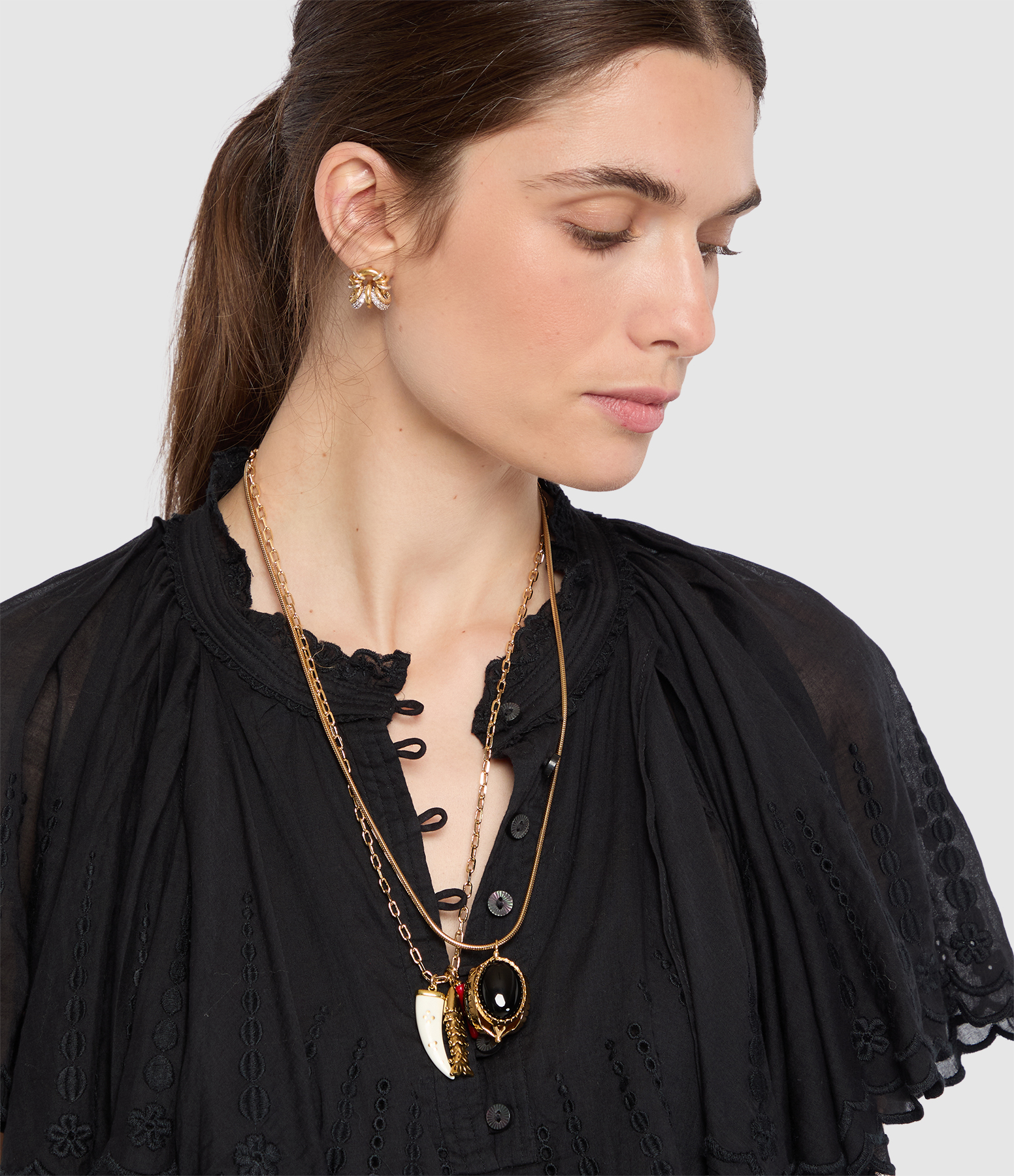 Long Necklace – Black