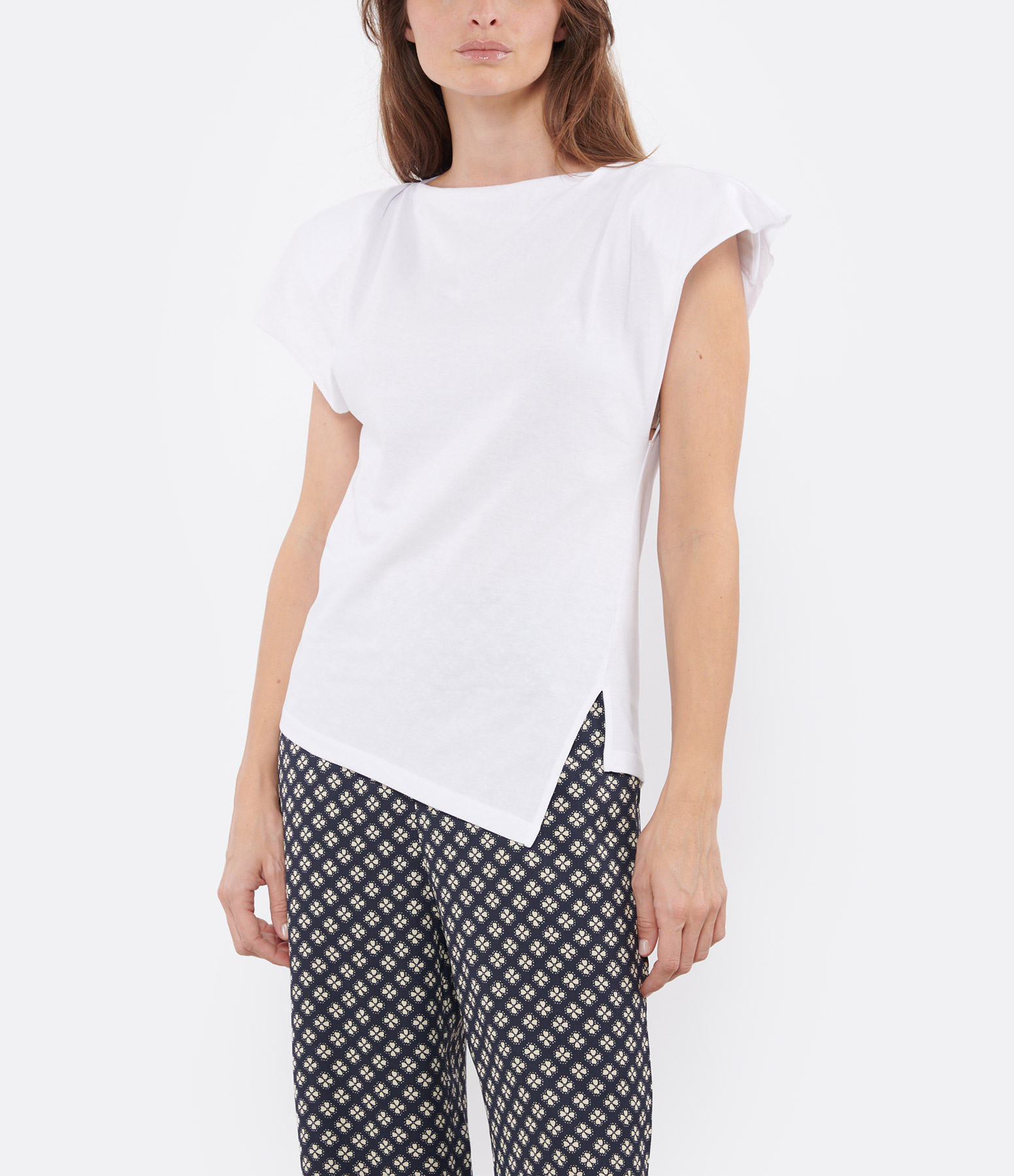 Sebani White Top
