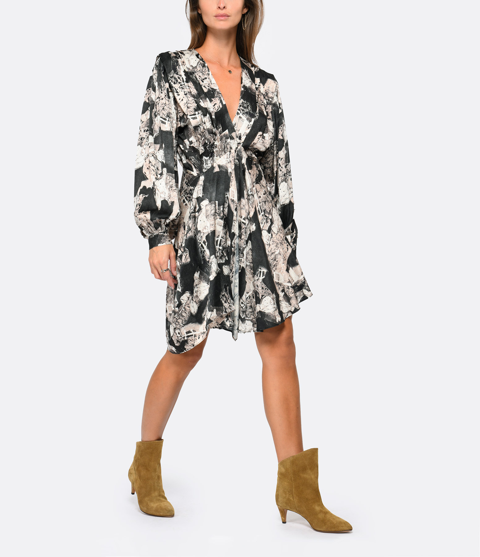 Nirveli Dress – Black and Beige Print