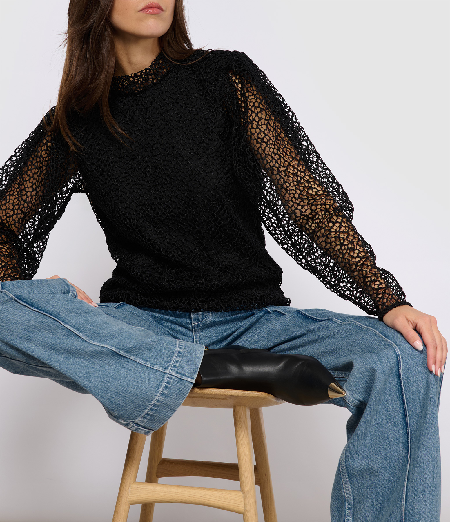 Felinda Black Top