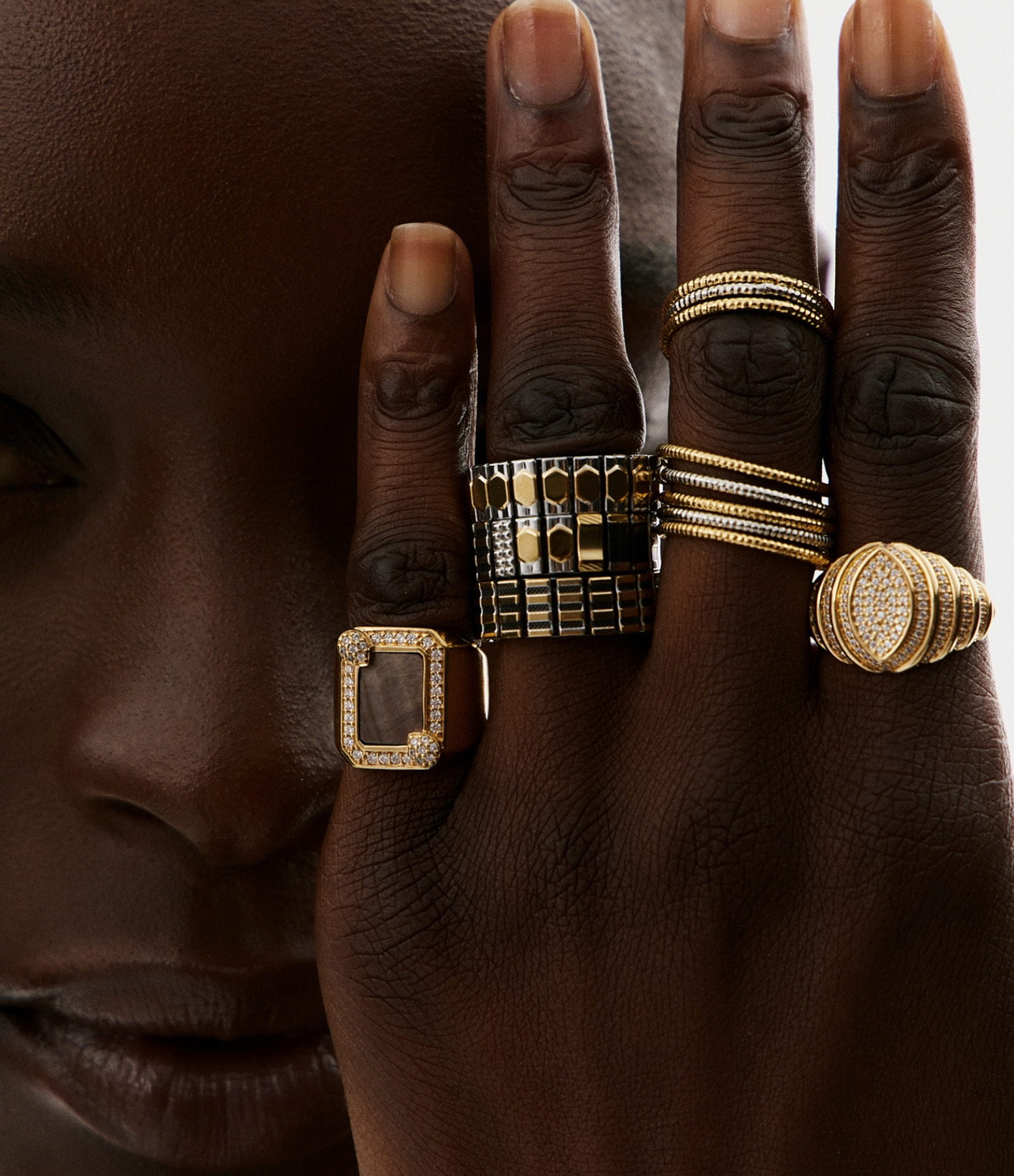 Isis Shiny Ring