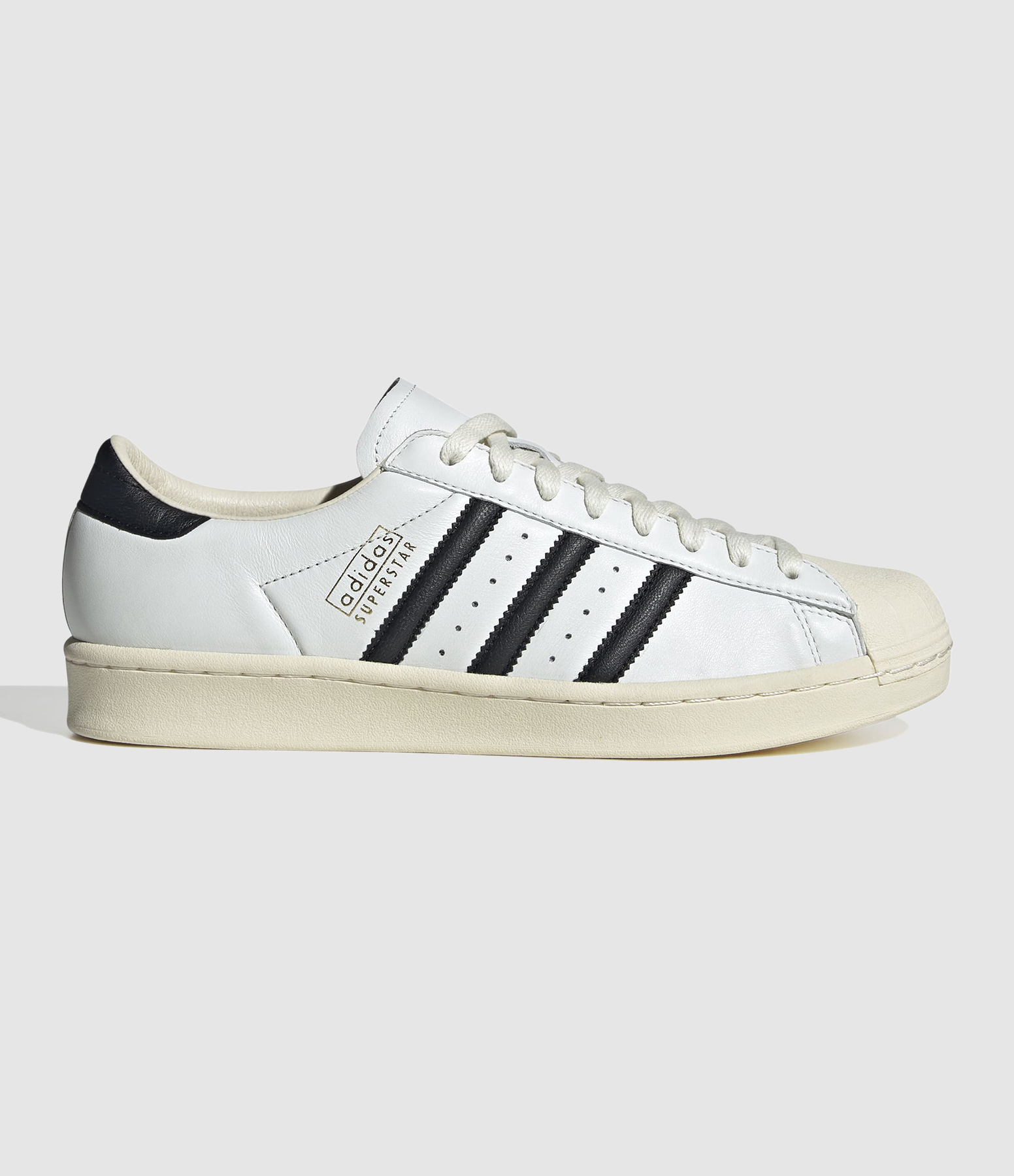 Superstar Vintage trainers in Cwhite and Cblack Crewht