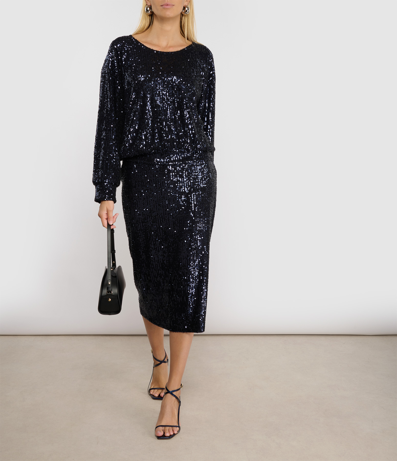 Juli Sequin Skirt in Midnight Blue