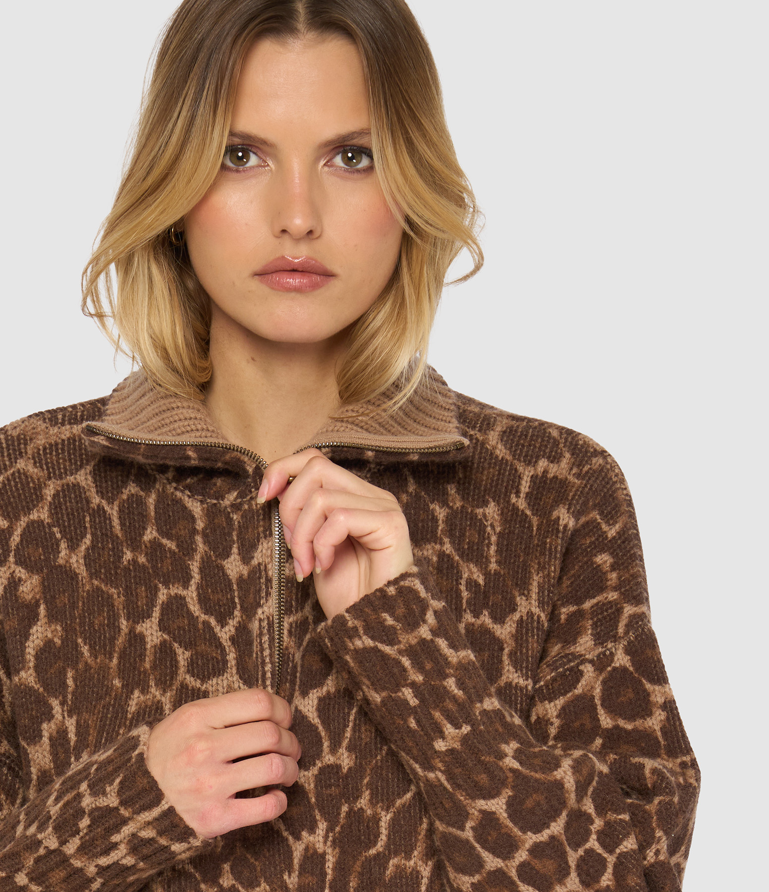 Tom Cashmere High-Neck Zip-Up Jumper, Leopard Print, Jeanne Vouland x Eric Bompard Collaboration