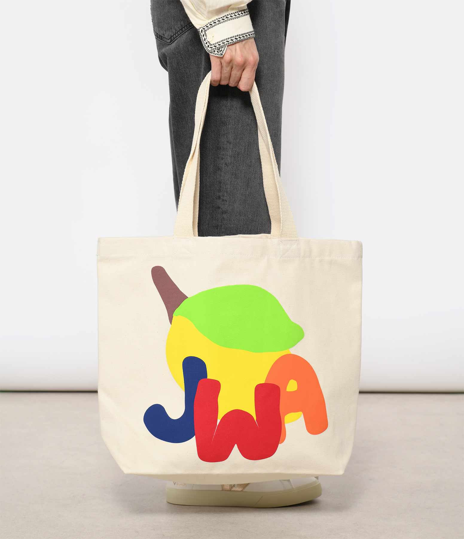 Beige Canvas Tote Bag – Capsule Clay Collection