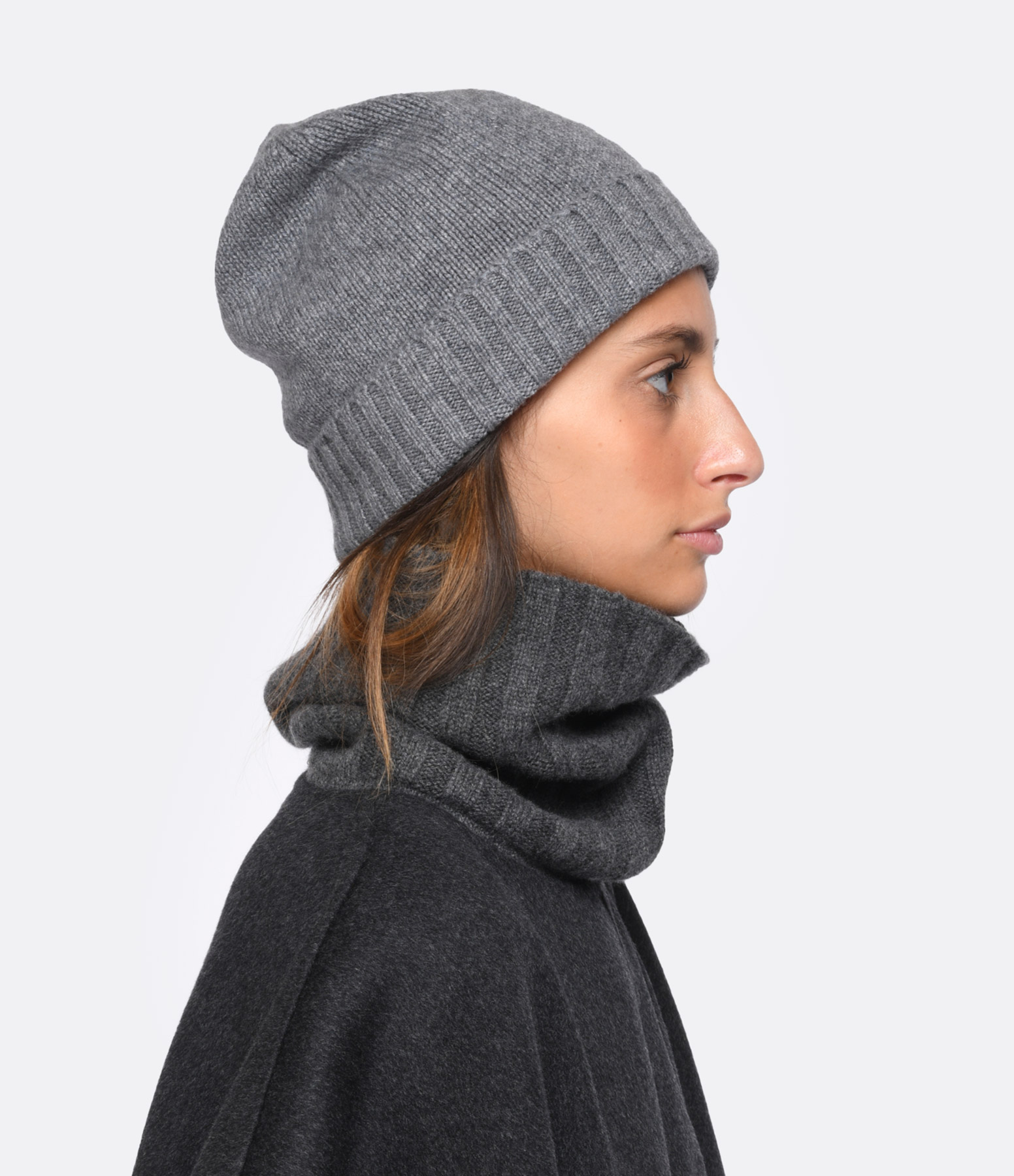 Tom Cashmere Beanie – Flannel Grey