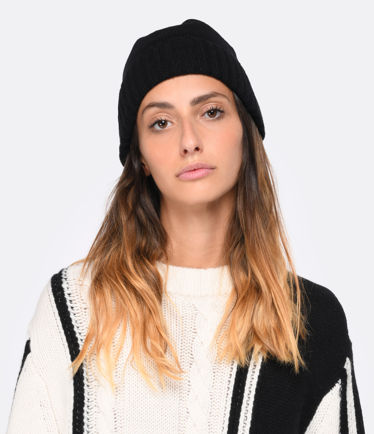 Tom Black Cashmere Beanie