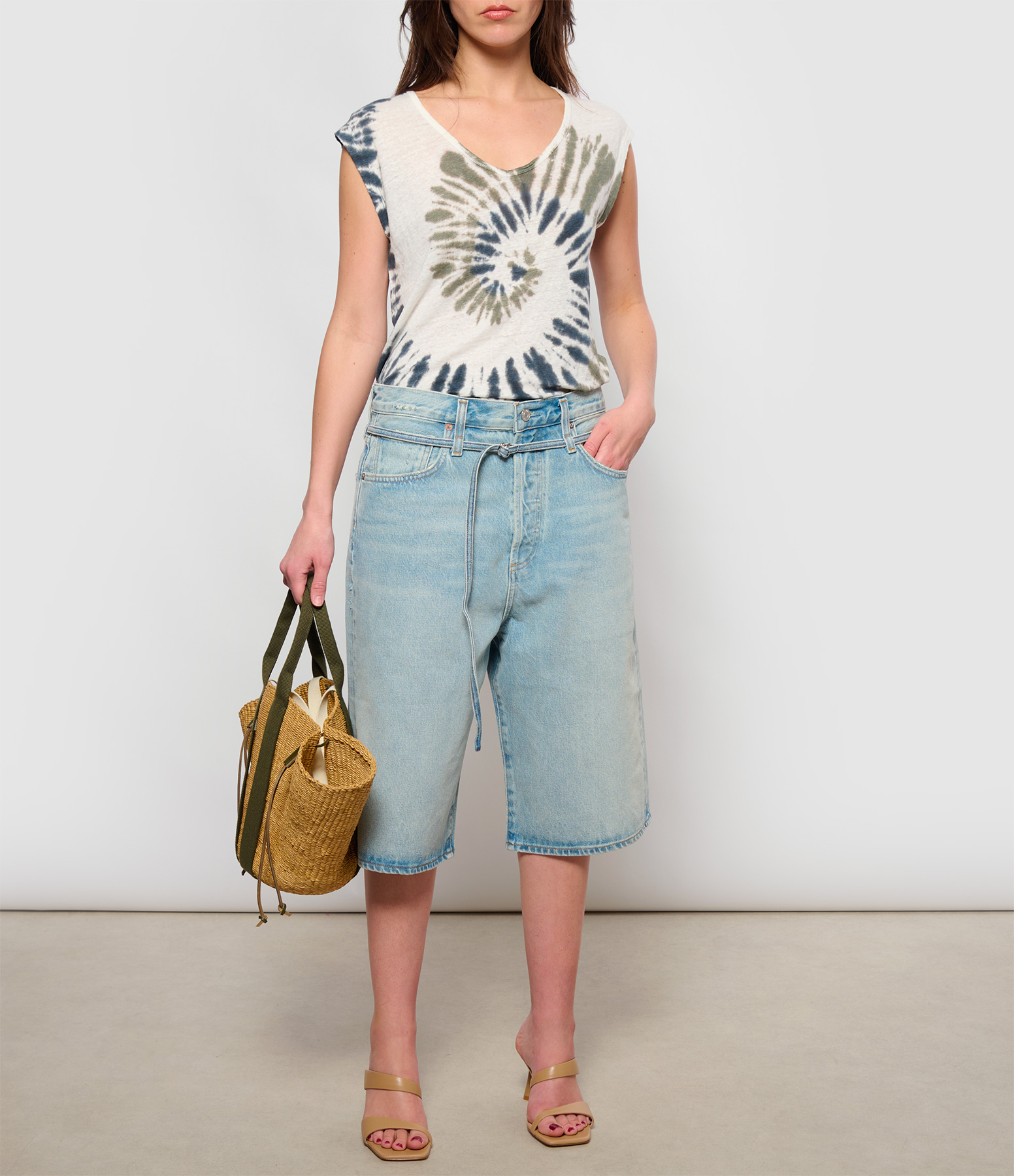 Karol Sunny T-shirt in Dark Khaki
