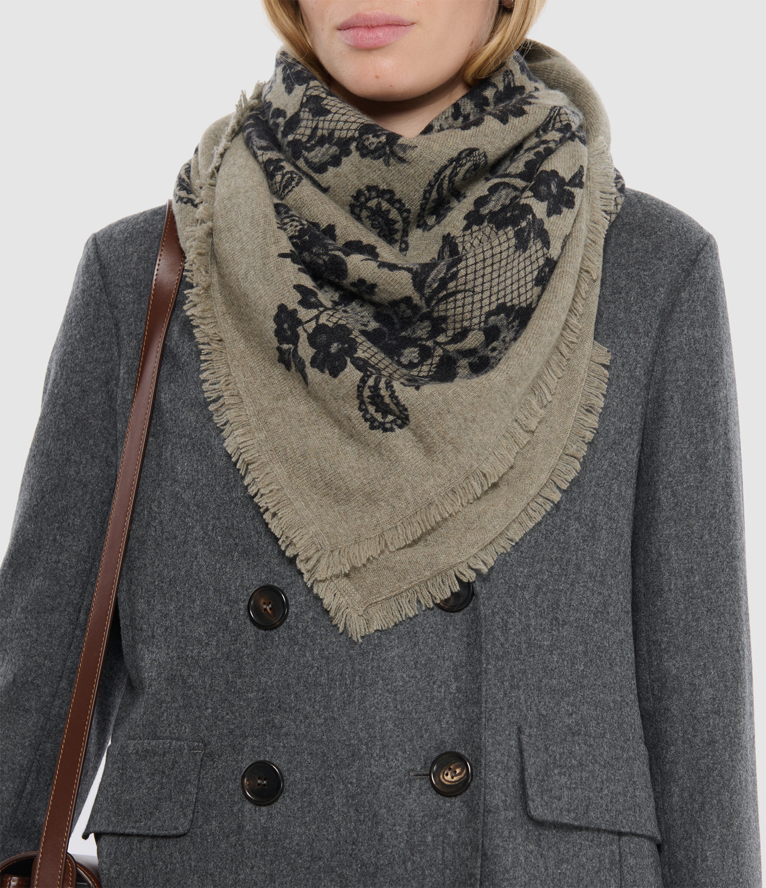 Hachiko Lace Scarf in Heathered Khaki