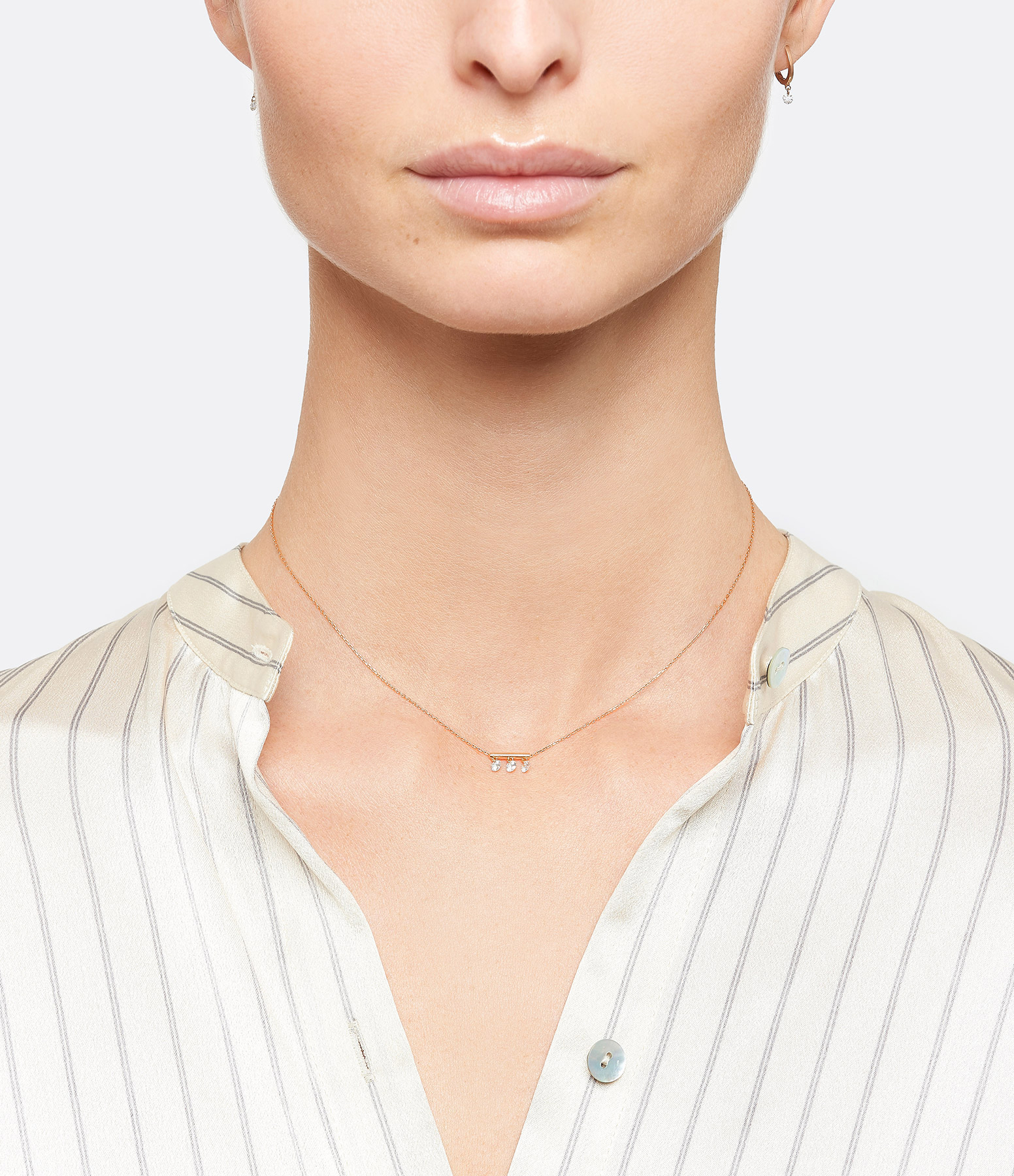Yellow Gold Pendant Necklace with 3 Brilliant-Cut Diamonds