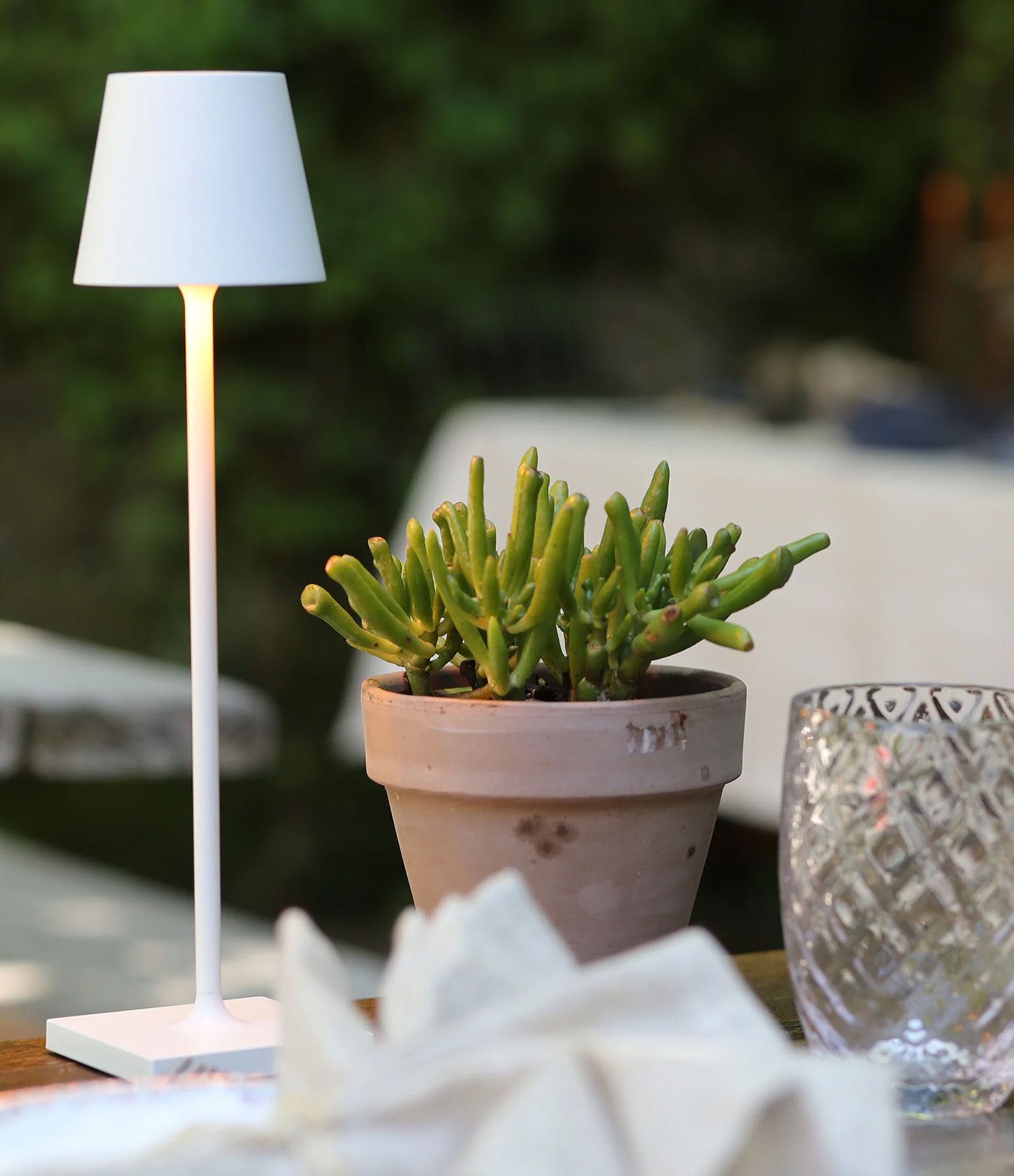 Poldina Pro Micro Table Lamp – Matt White