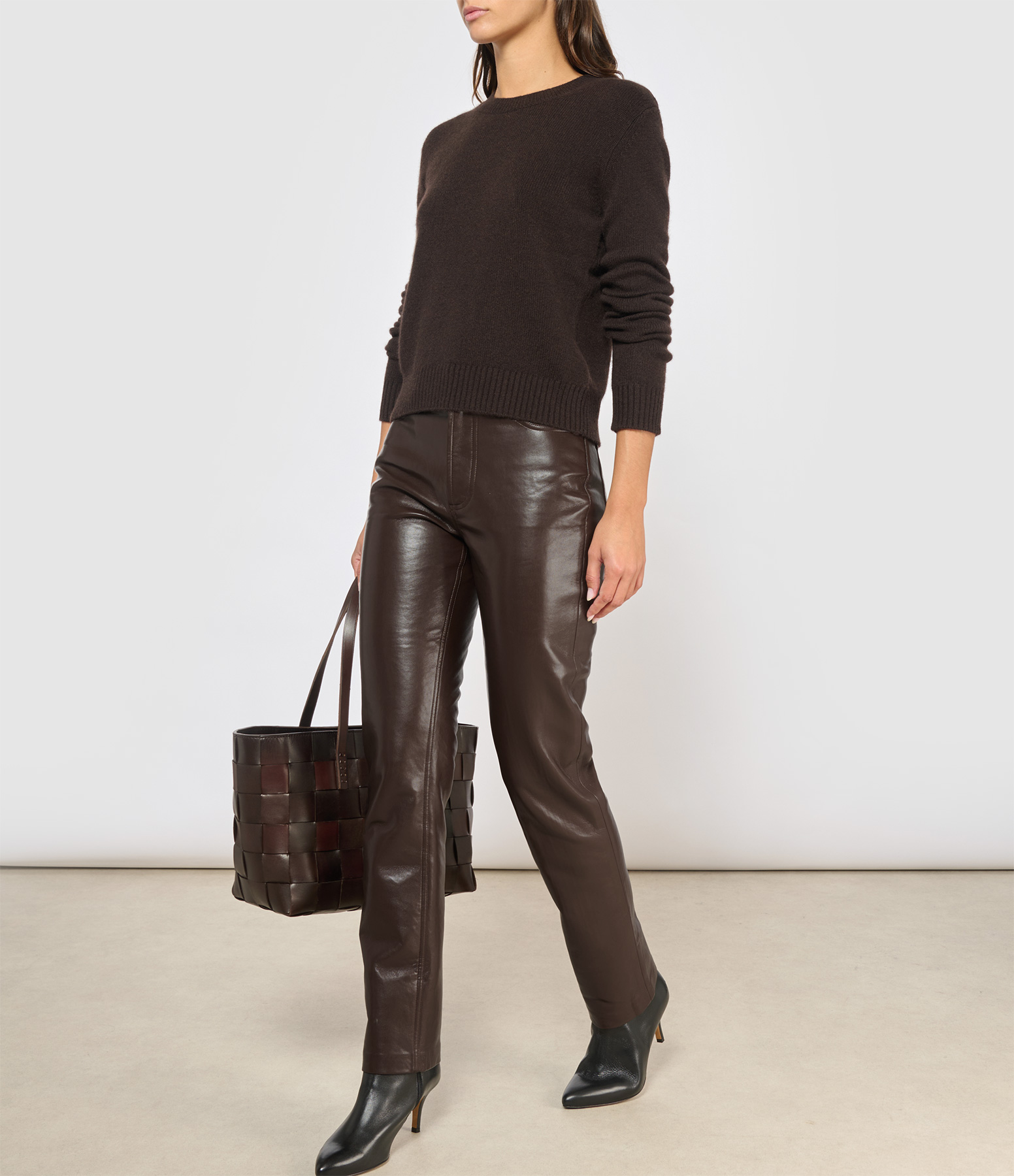 Mable Cashmere Jumper in Dark Oak