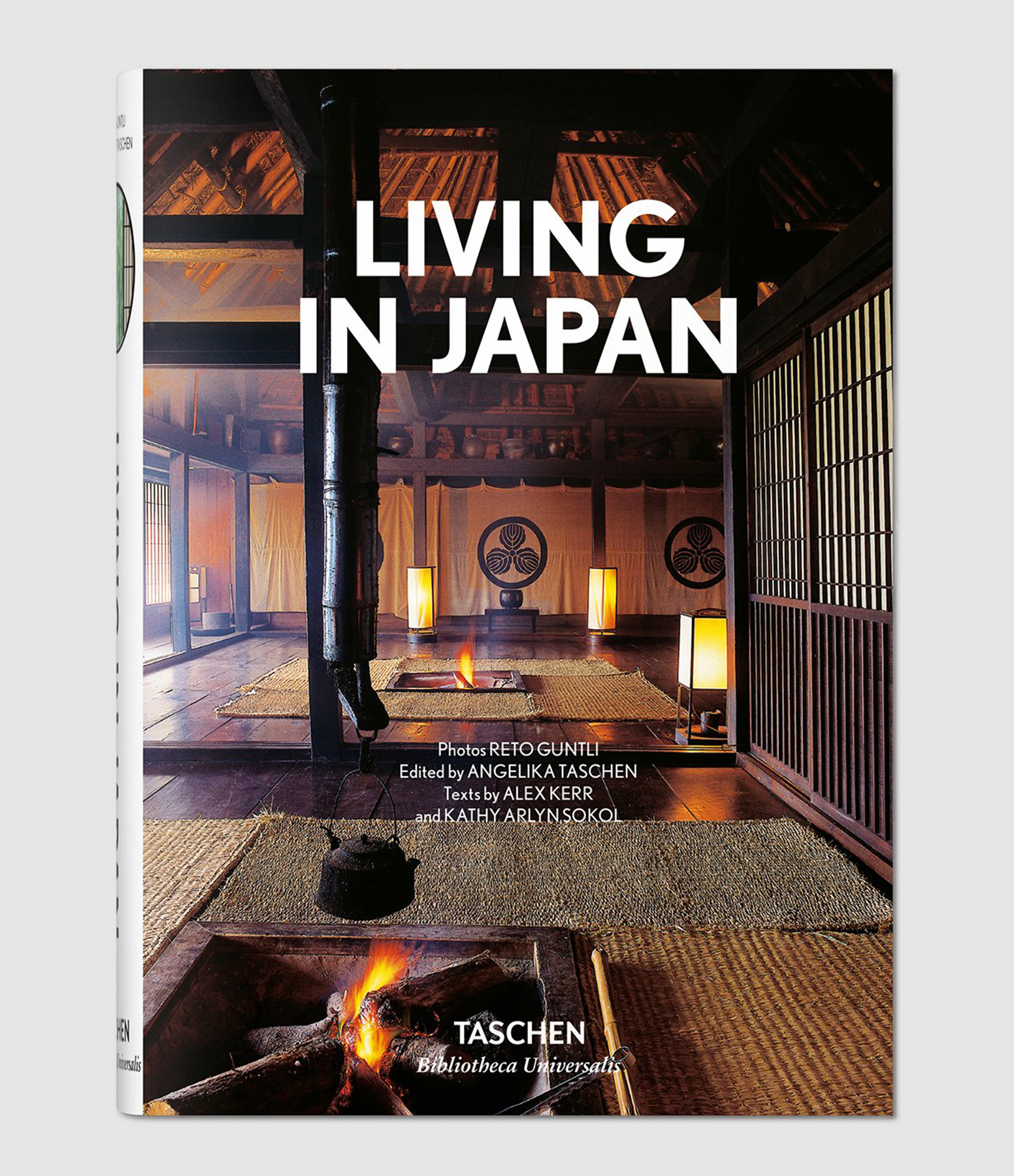 Book: Living in Japan, 40th ed.