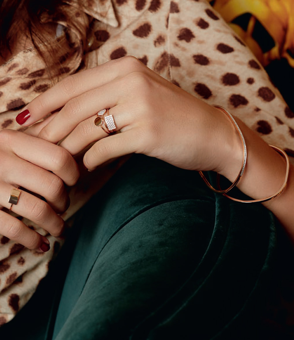 Ever Mini Disc Diamond Ring in Rose Gold