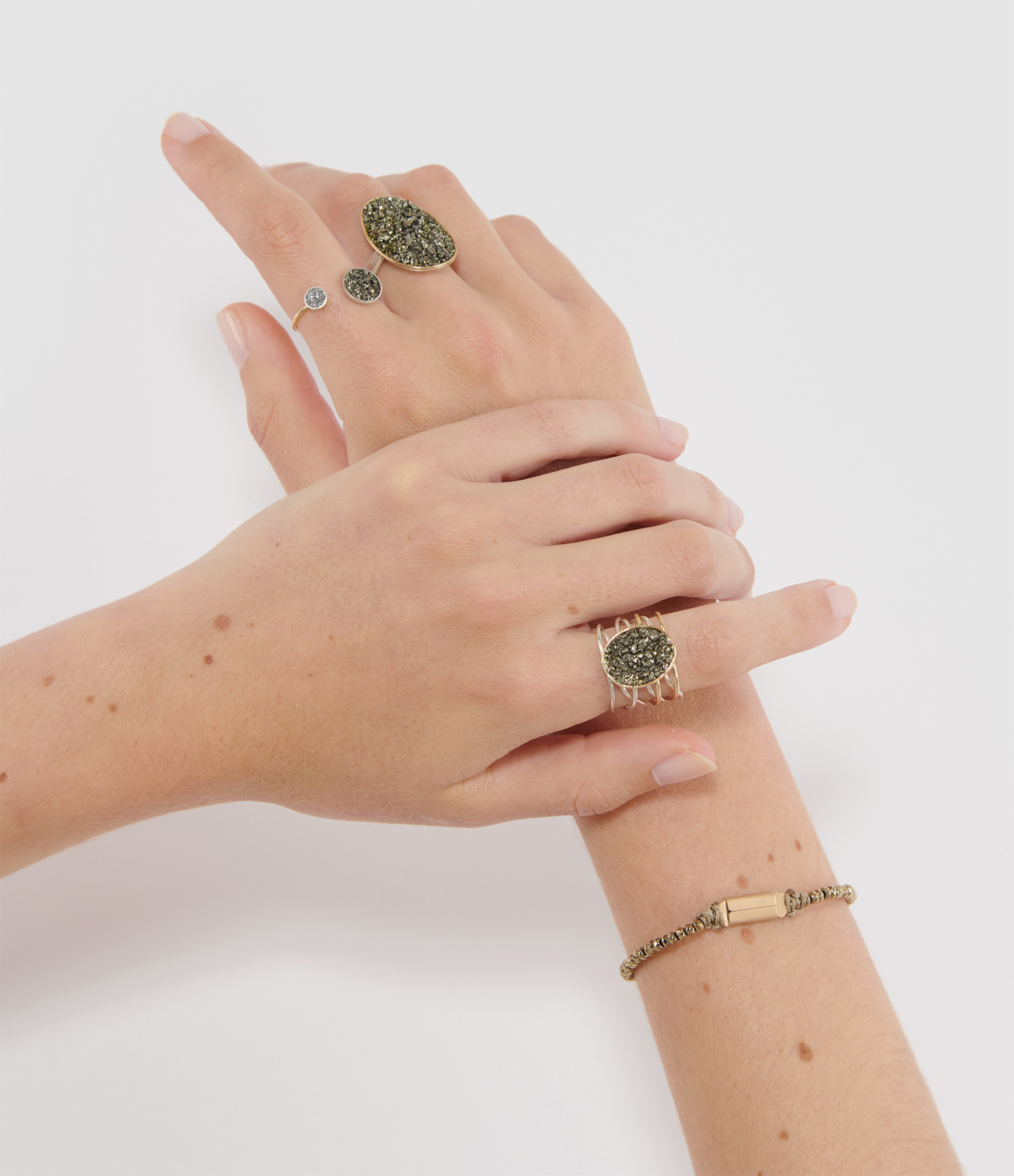 One Kaki Bracelet