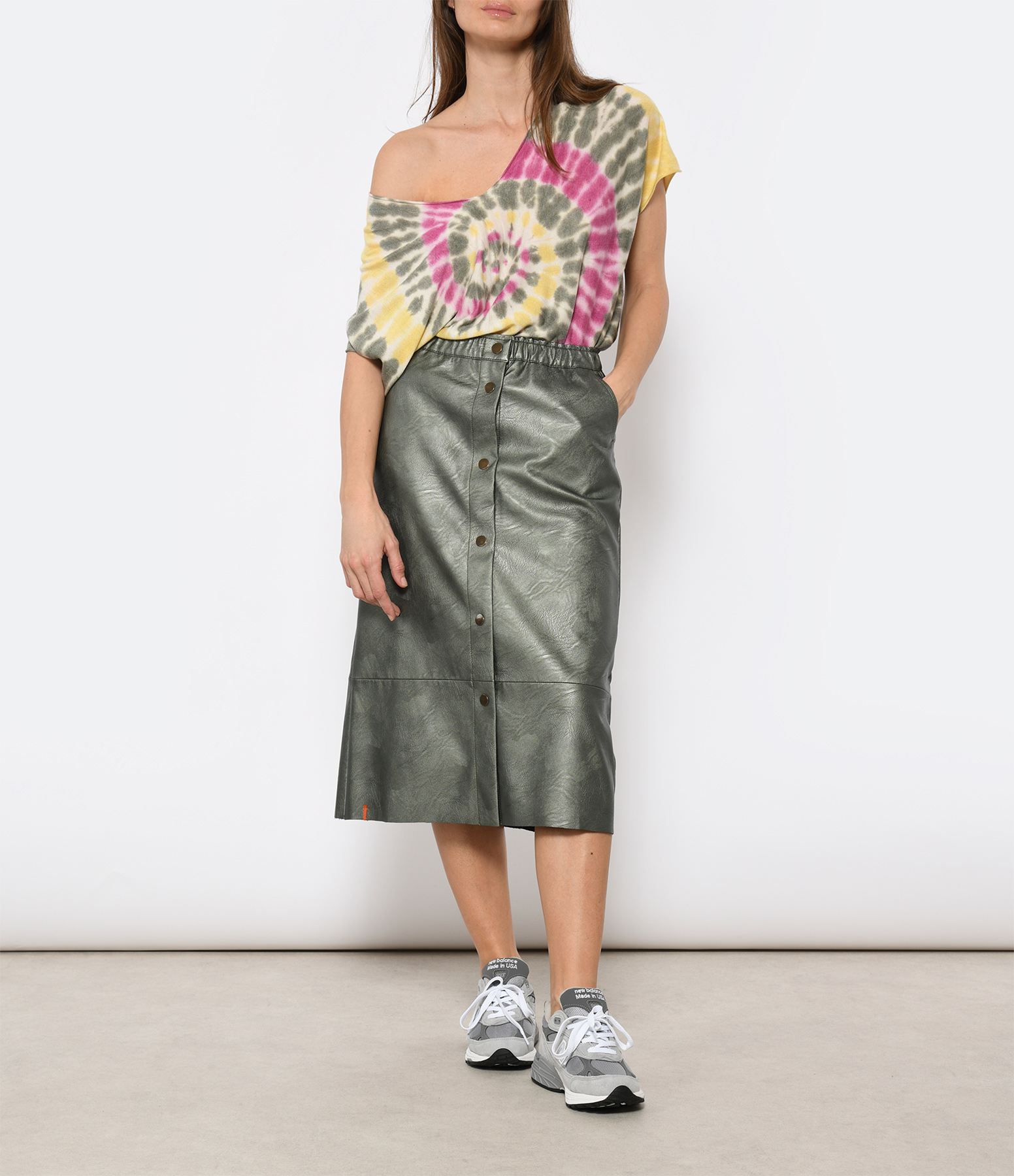 Snapvegan Long Skirt in Sage