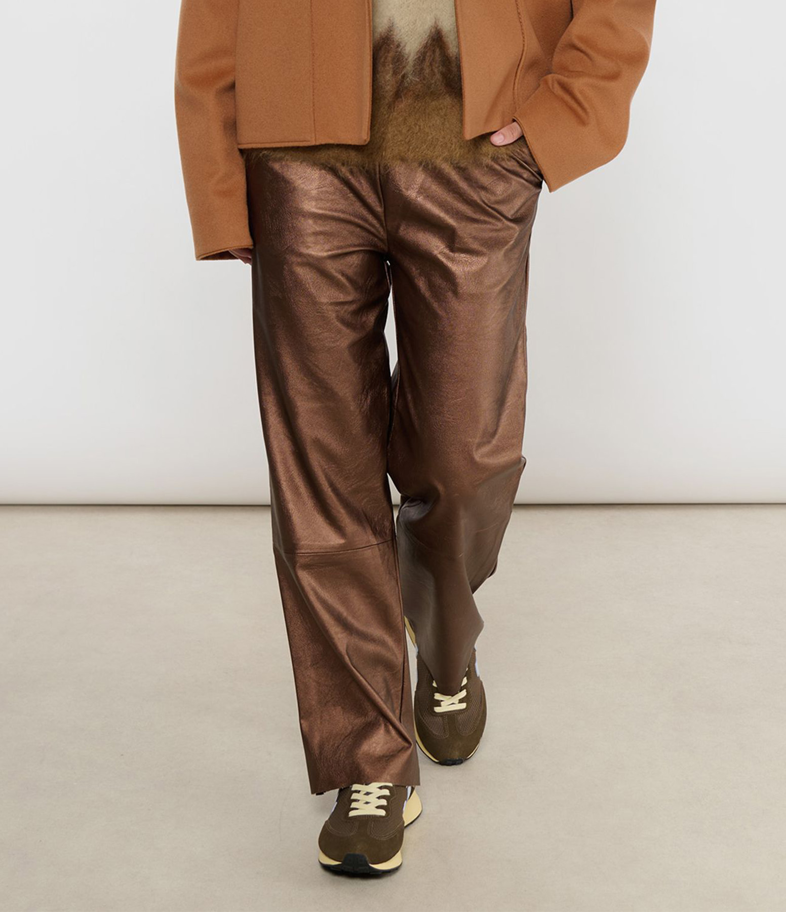 Pantavegan Trousers – Brown