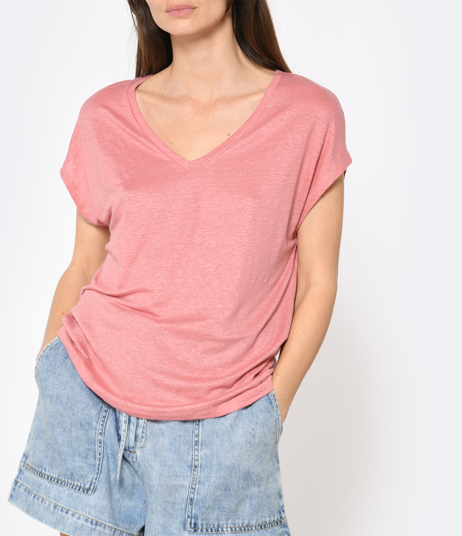Bouton de Rose Linen V-neck T-shirt
