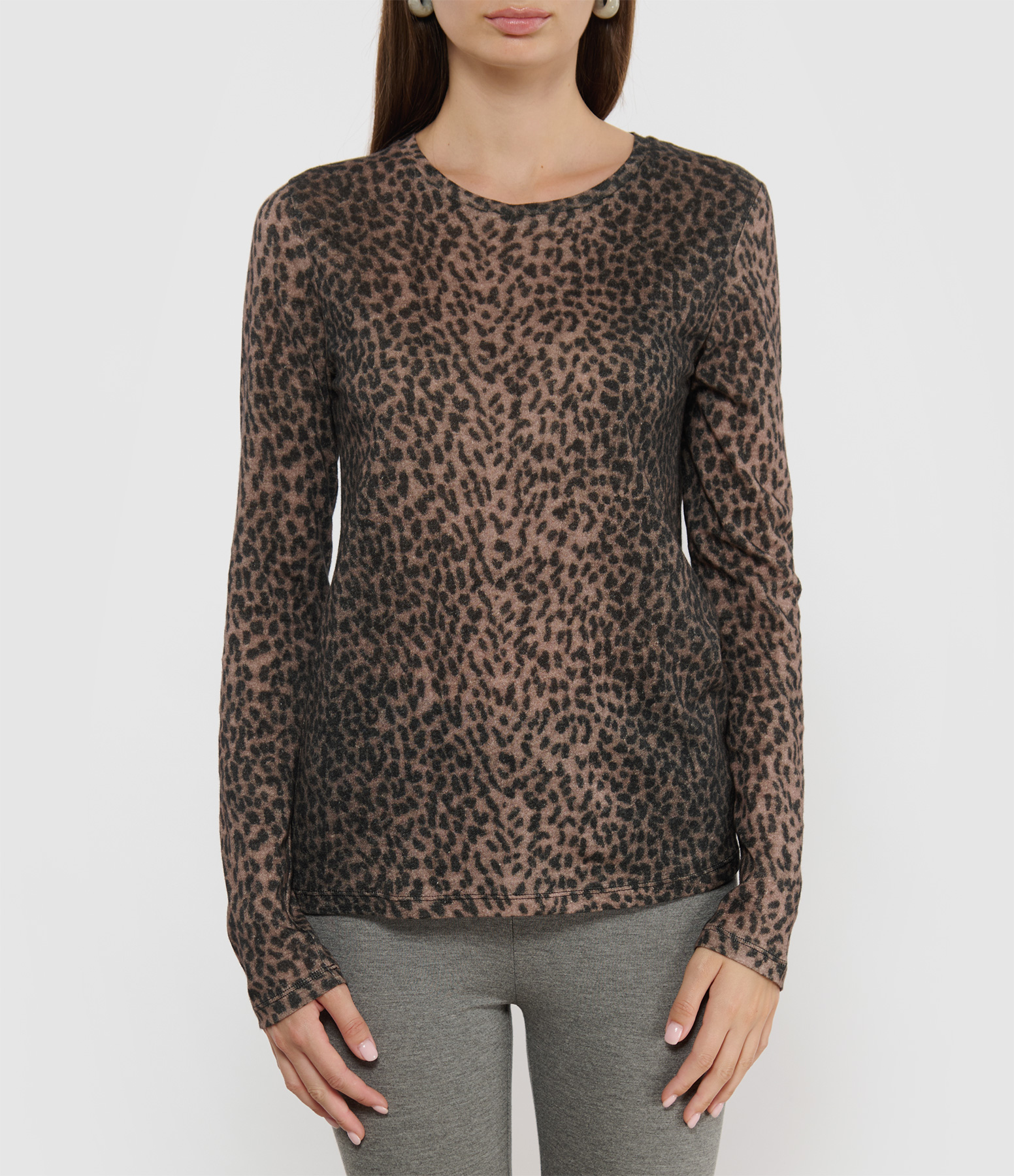 Long-sleeved round-neck leopard-print T-shirt