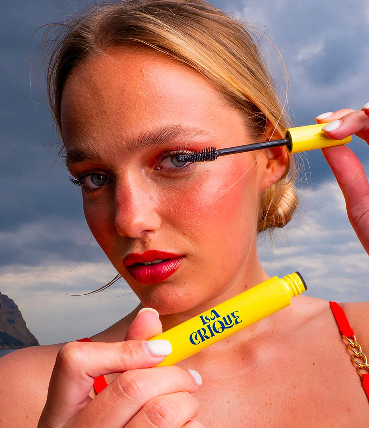 Natural Volume Mascara, Black