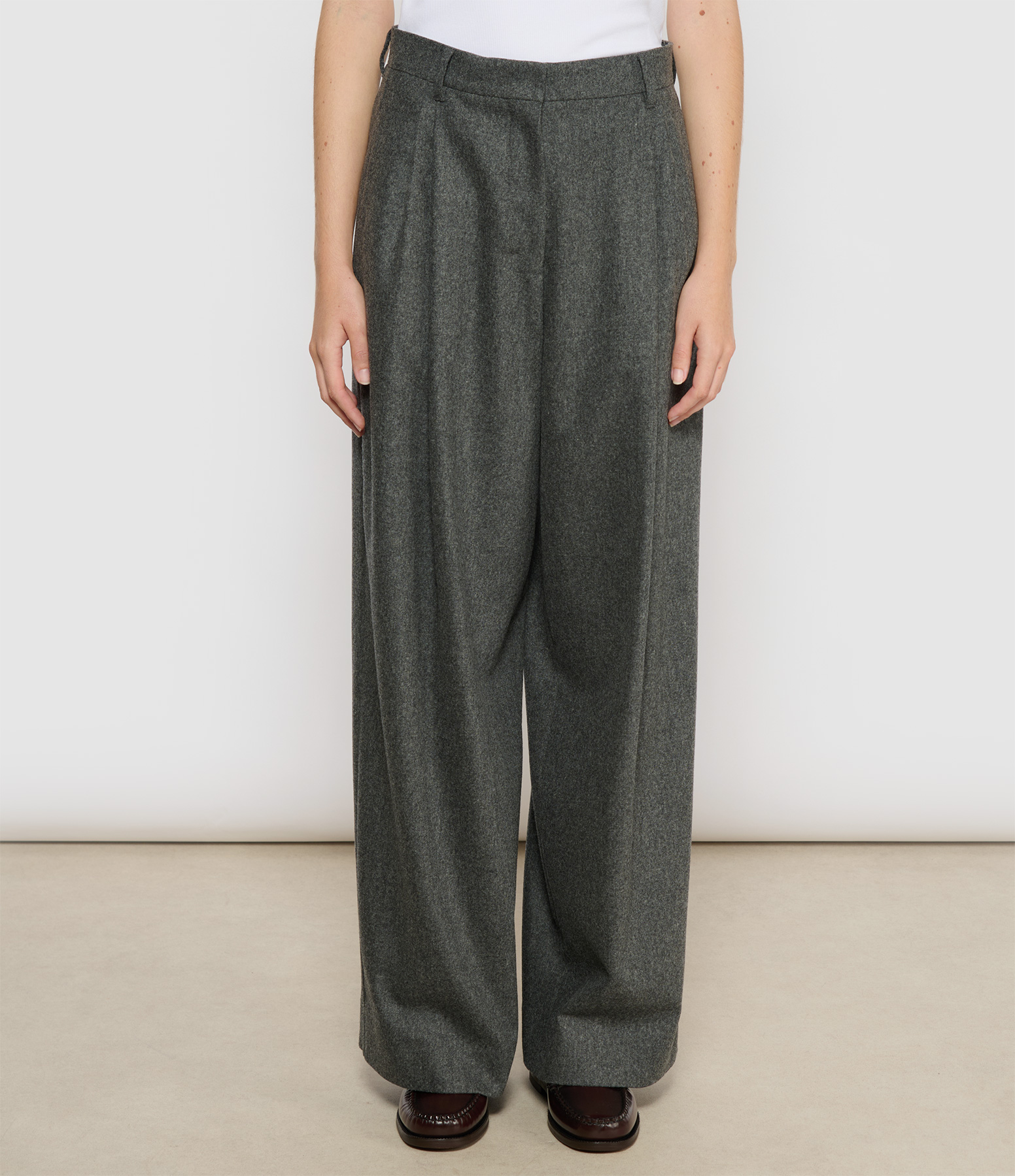 Titty Trousers – Grey