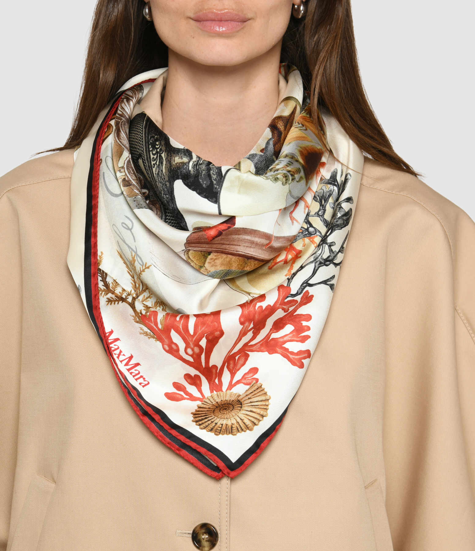 Carre90 W2 Beige Scarf
