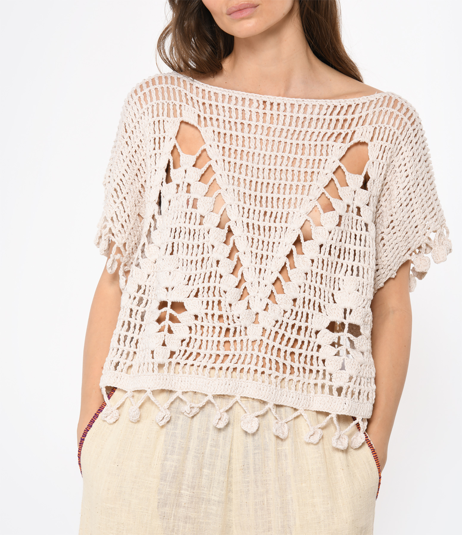 Top Wolf Ivory