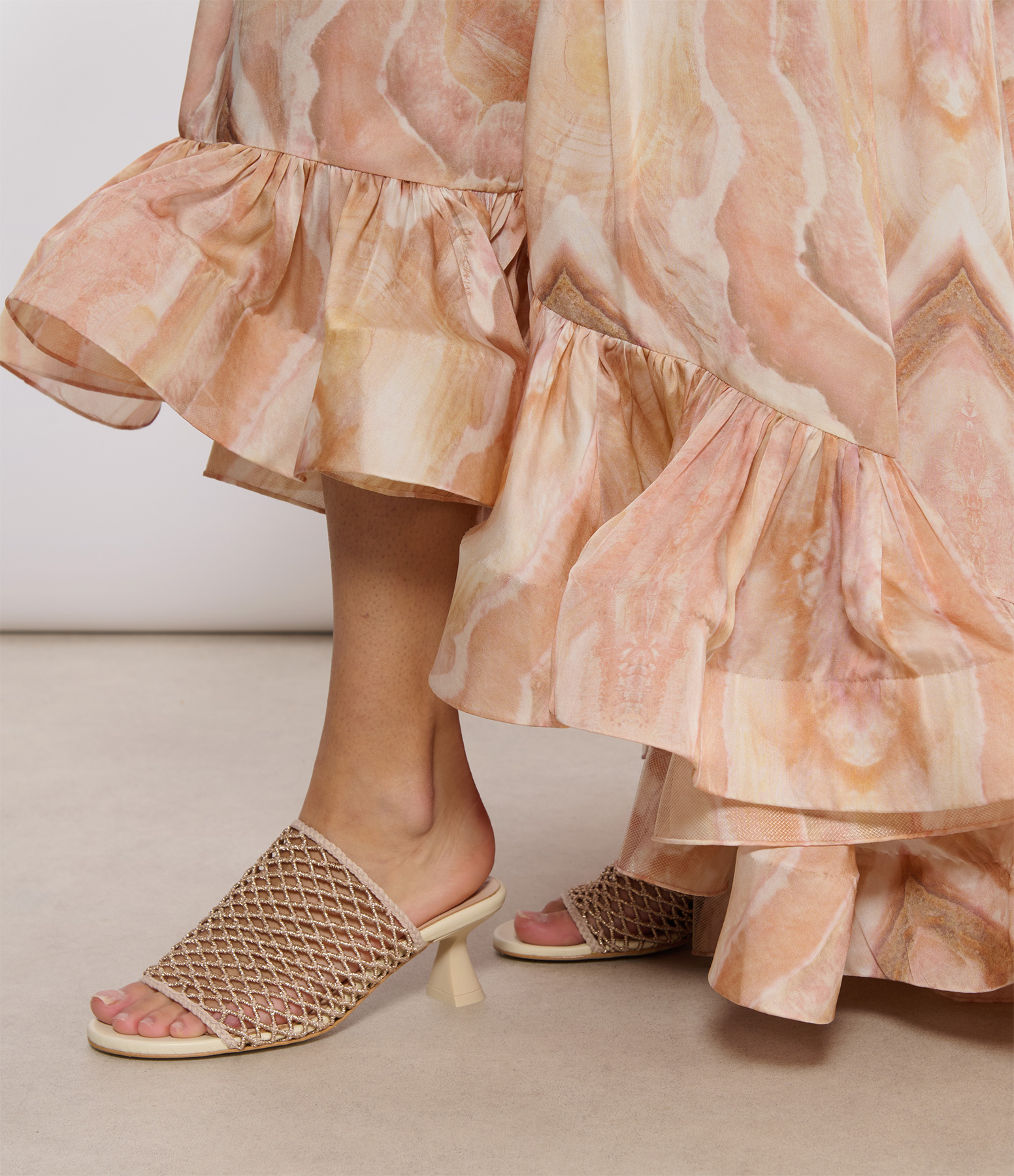 Marilia Sandals in Beige