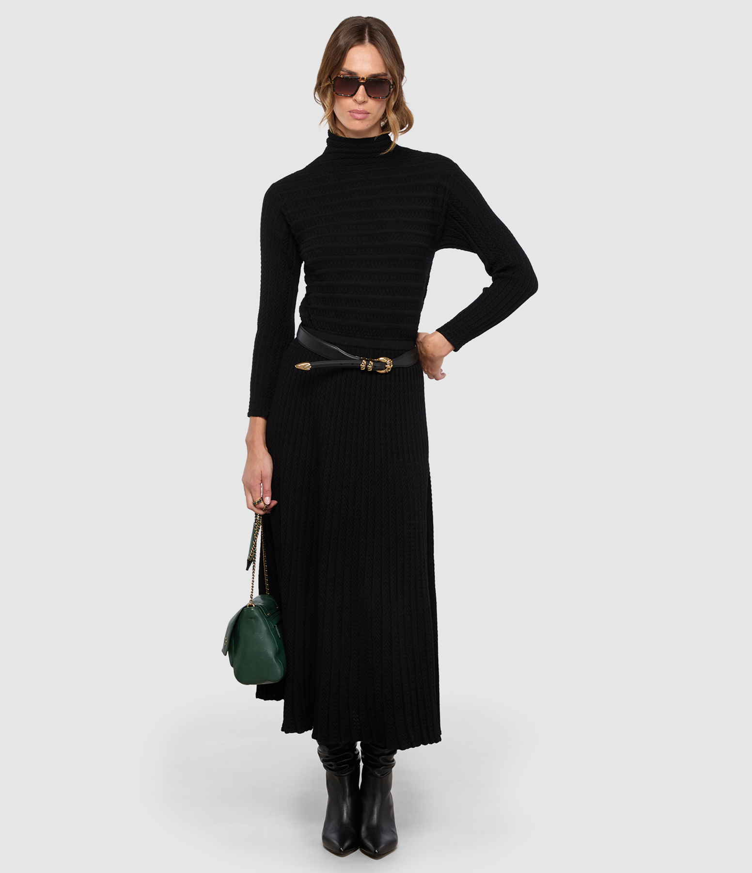 Daurence Long Dress in Deep Black