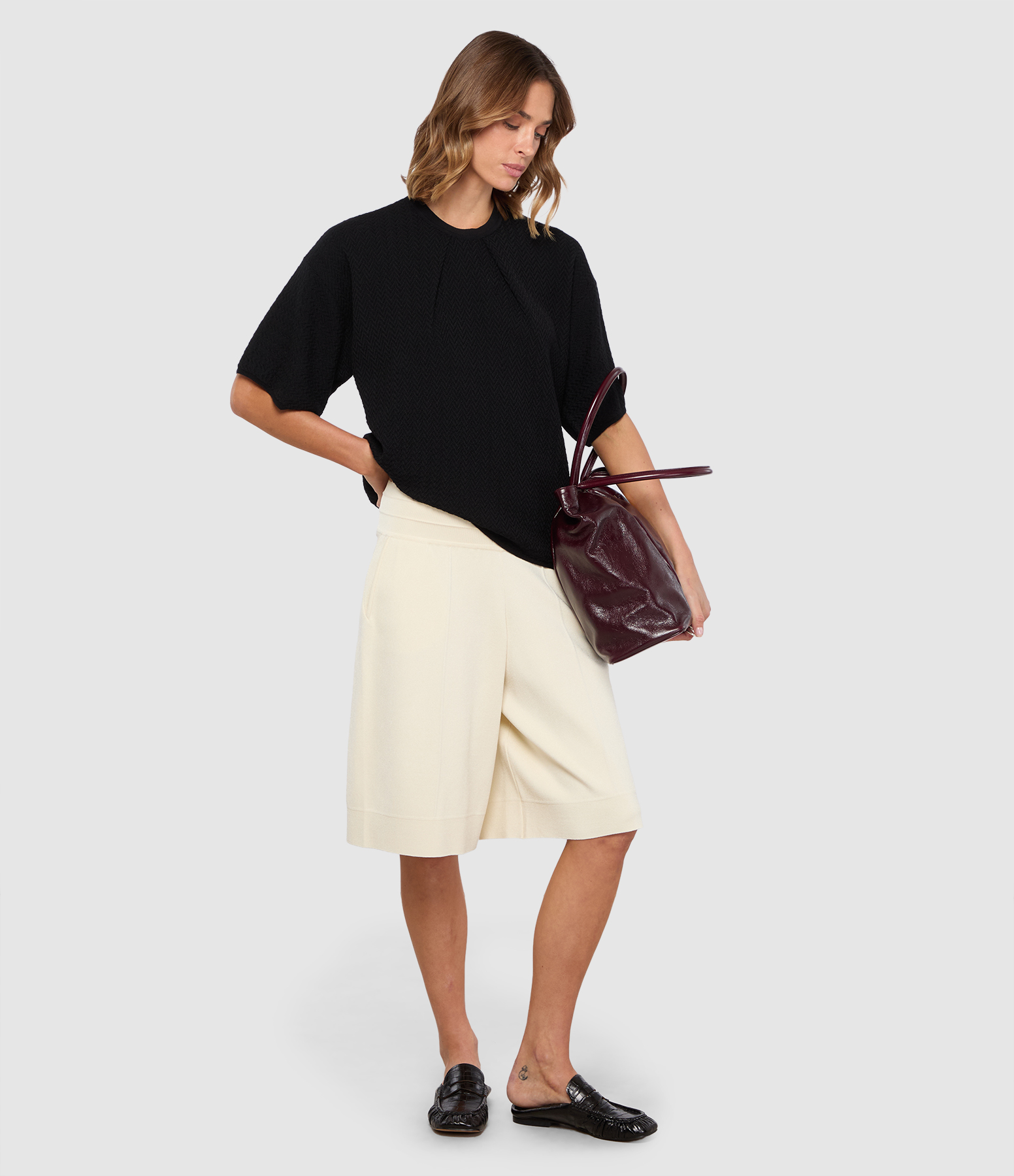 Enzo Natural Bermuda Shorts