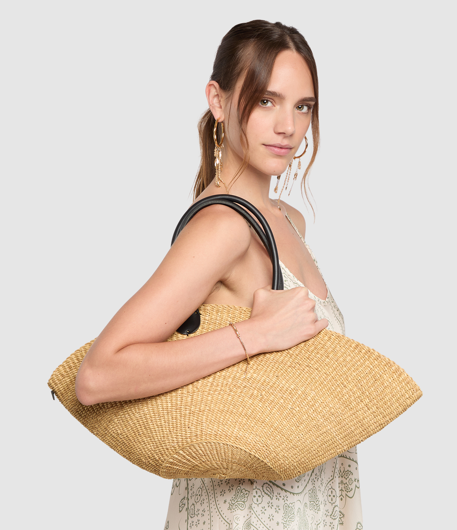 Sophia Black Basket