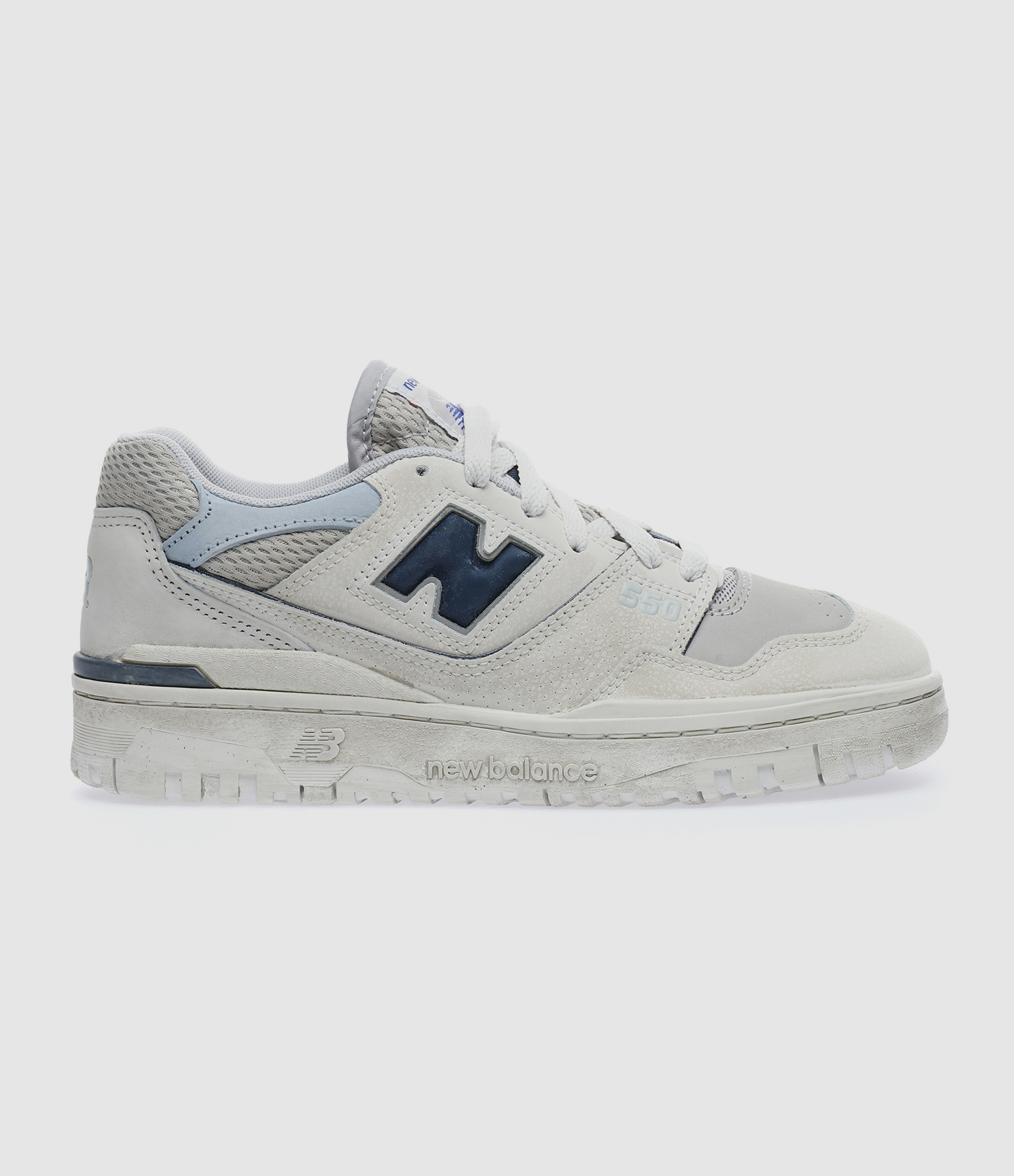 550 Nubuck Grey Trainers
