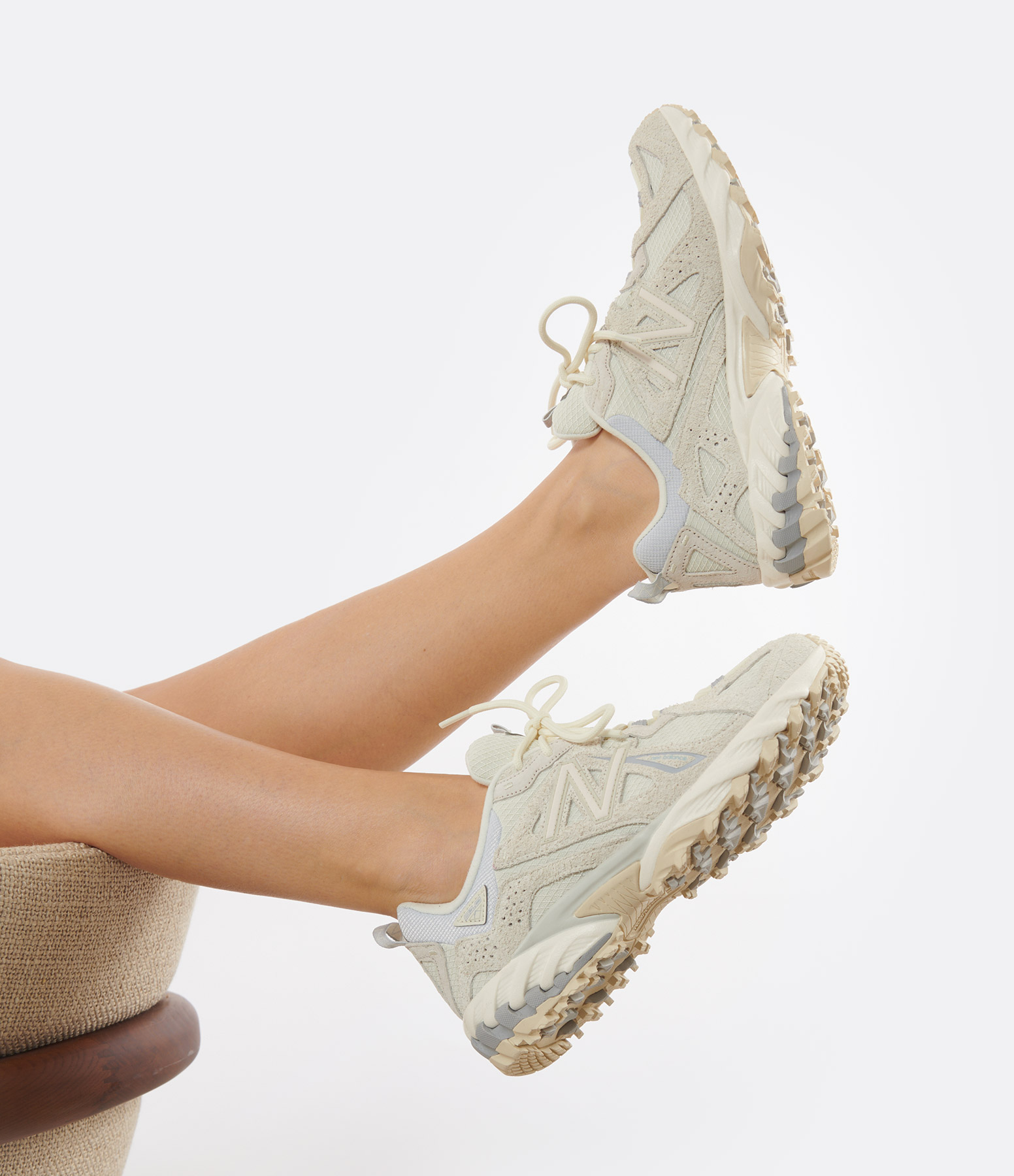 610 Angora trainers