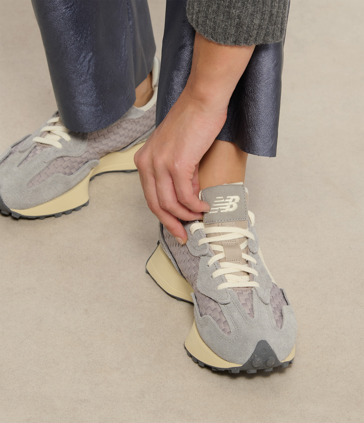 327 Suede Team Away Grey trainers
