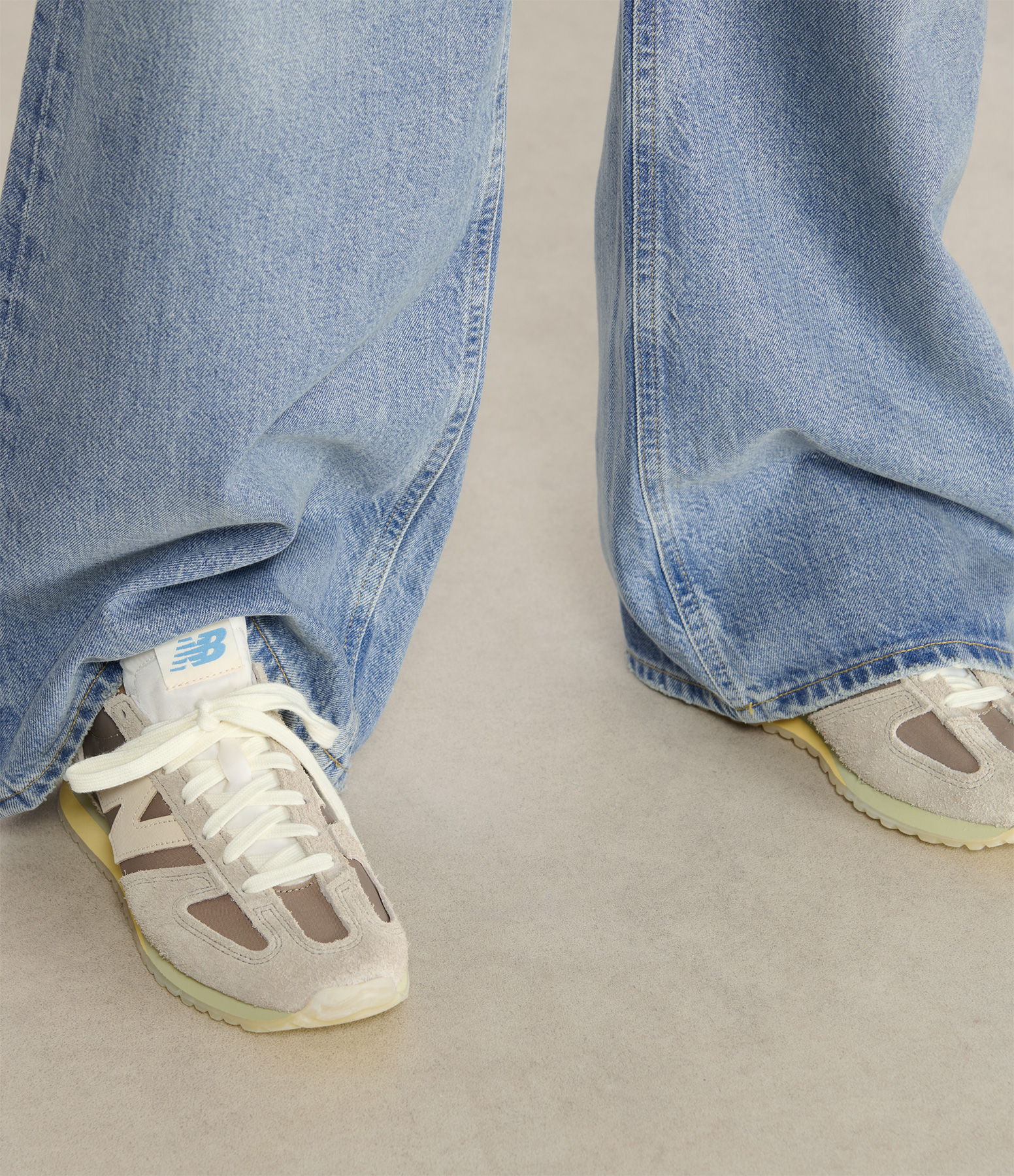 U471 Arid Stone trainers, Grey Day