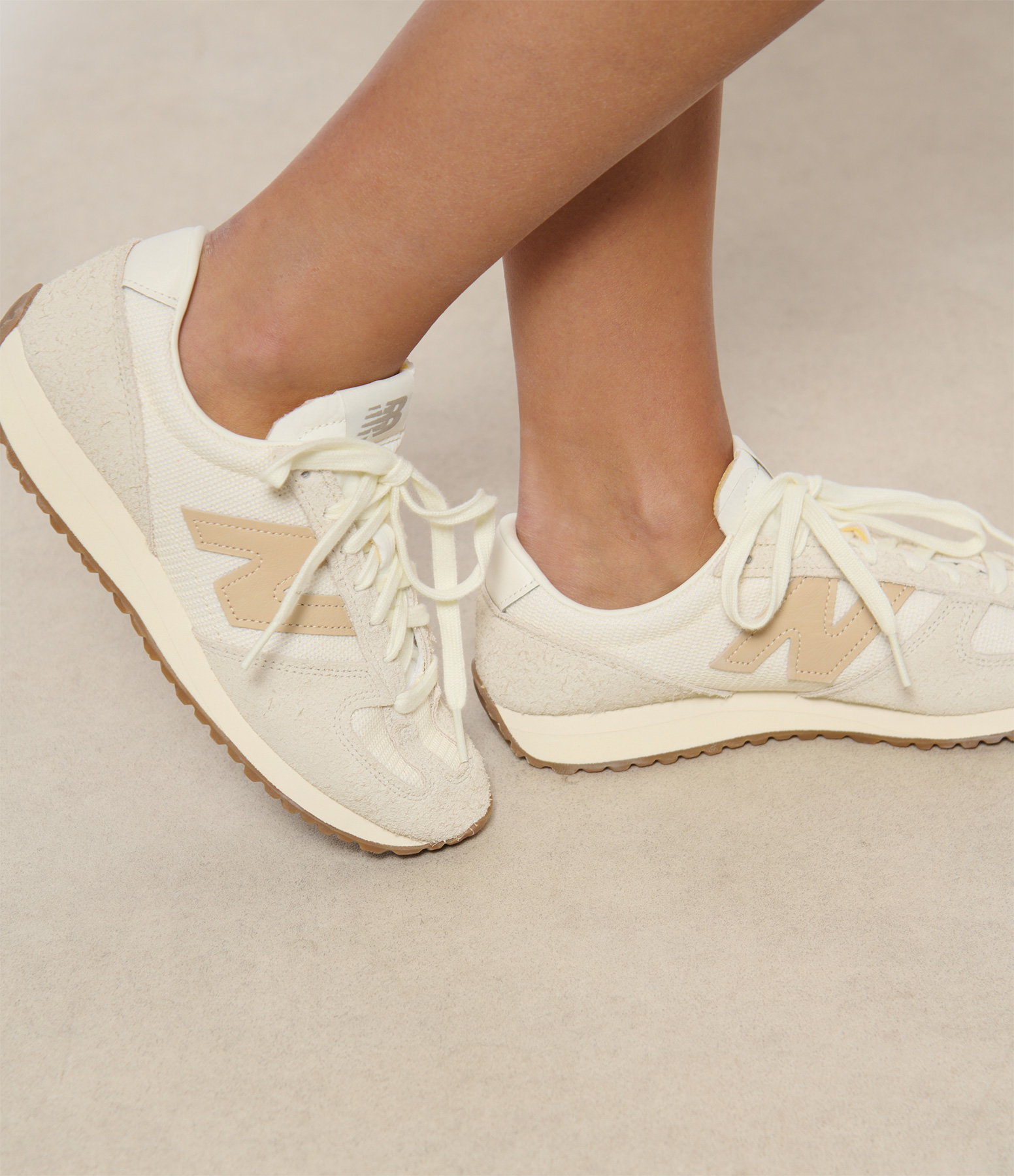 471 Angora trainers