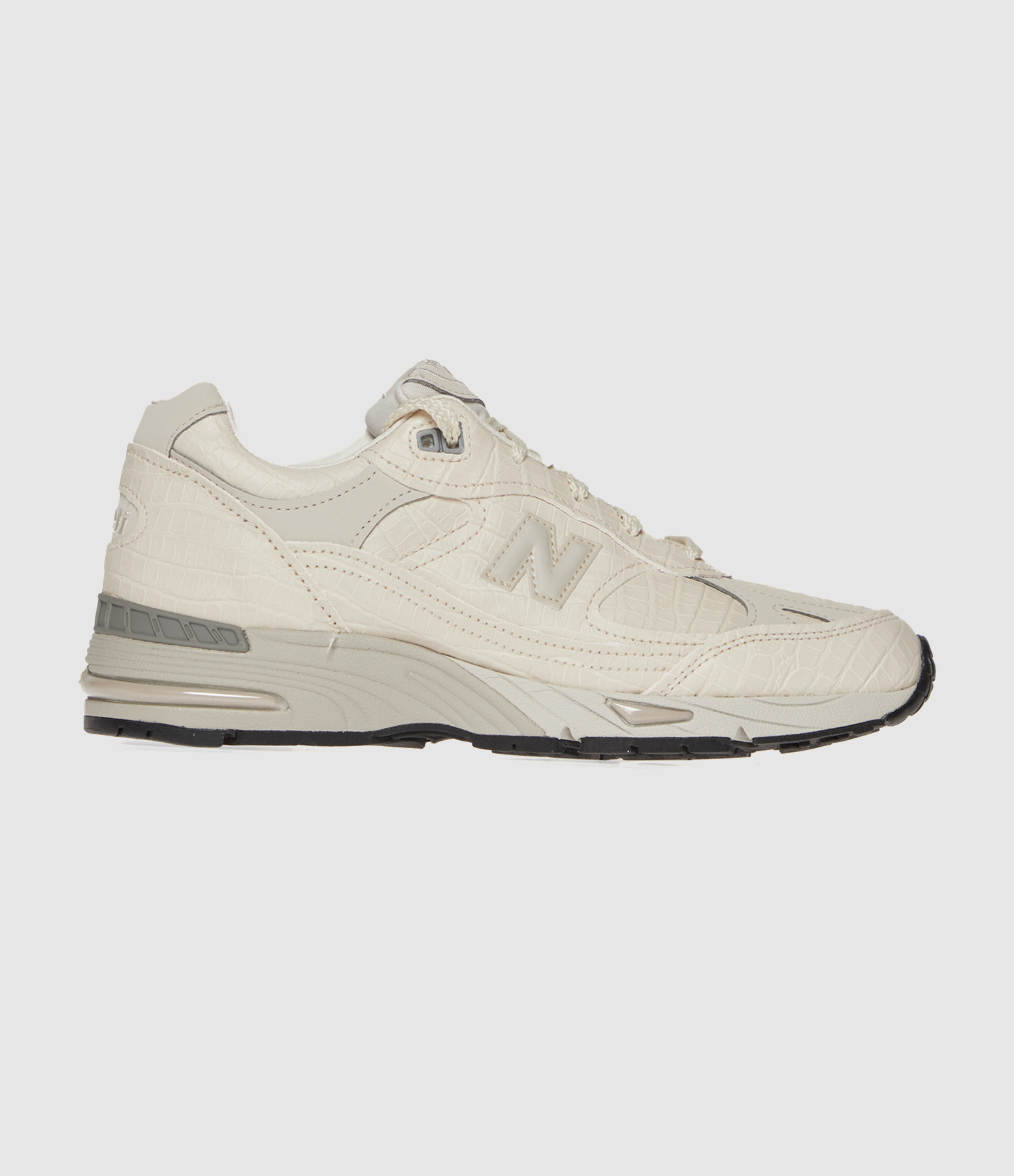 991 Oyster Grey trainers
