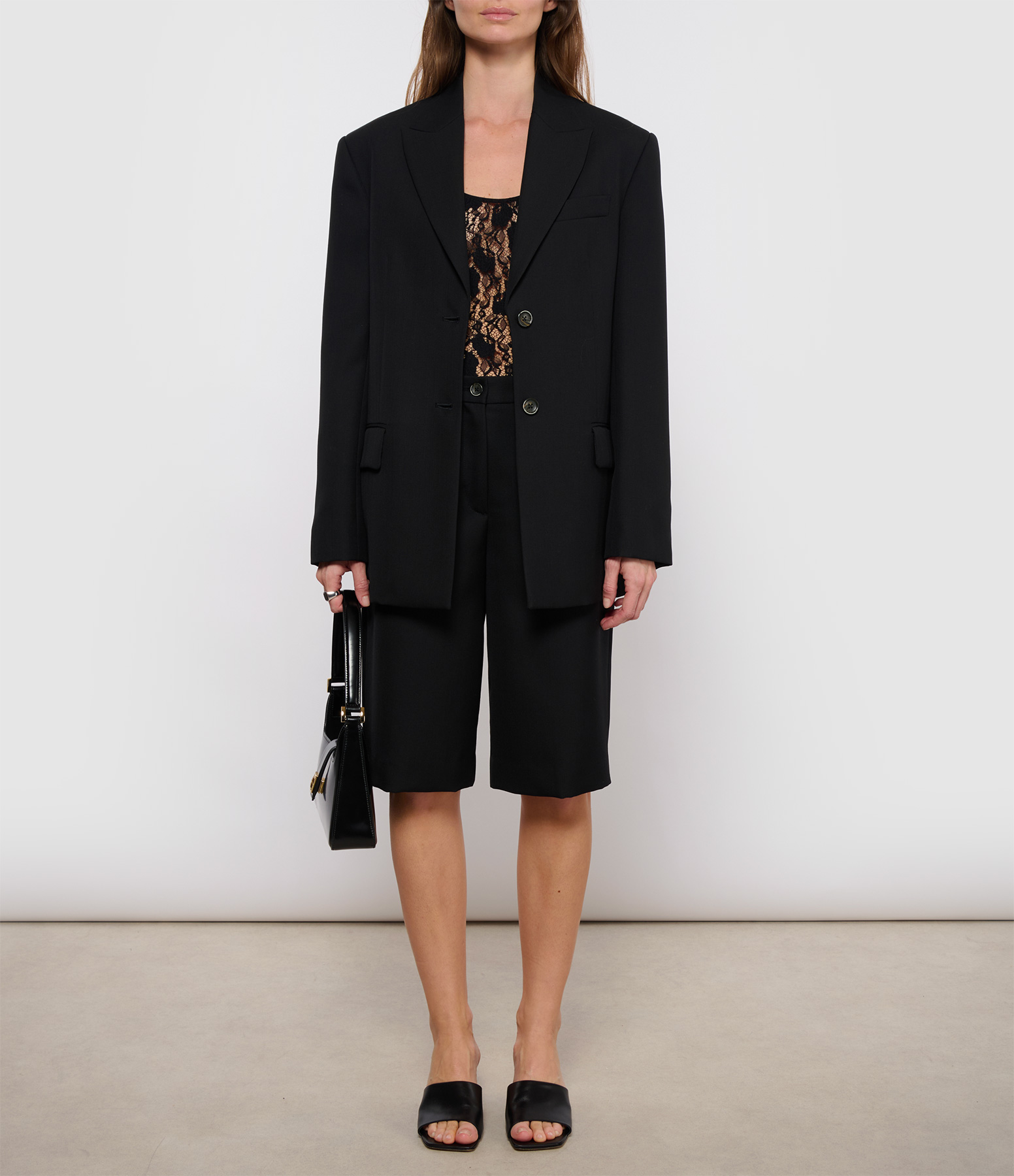 Annabel Nero Bermuda shorts