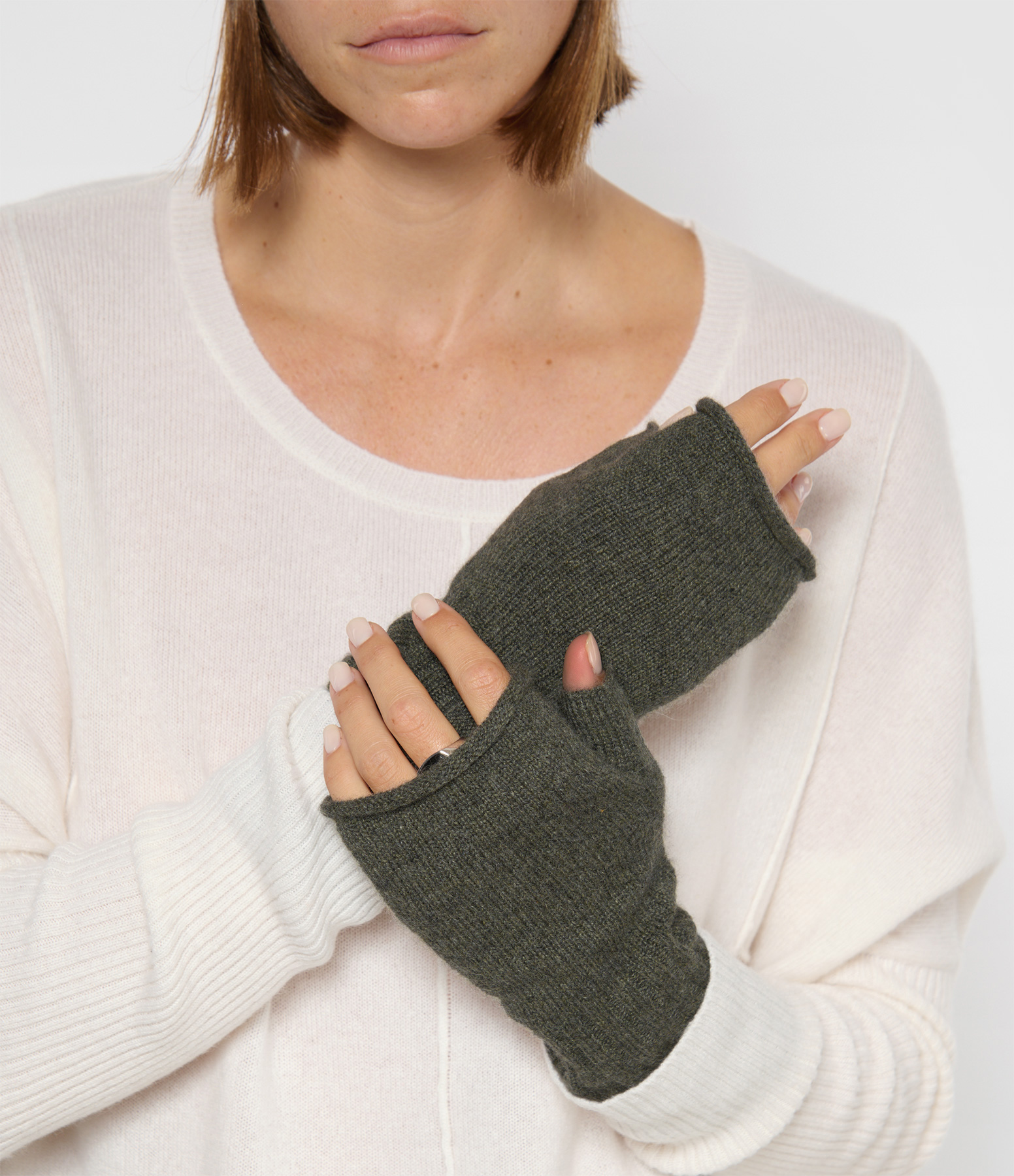 Alexine Cashmere Ash Mittens