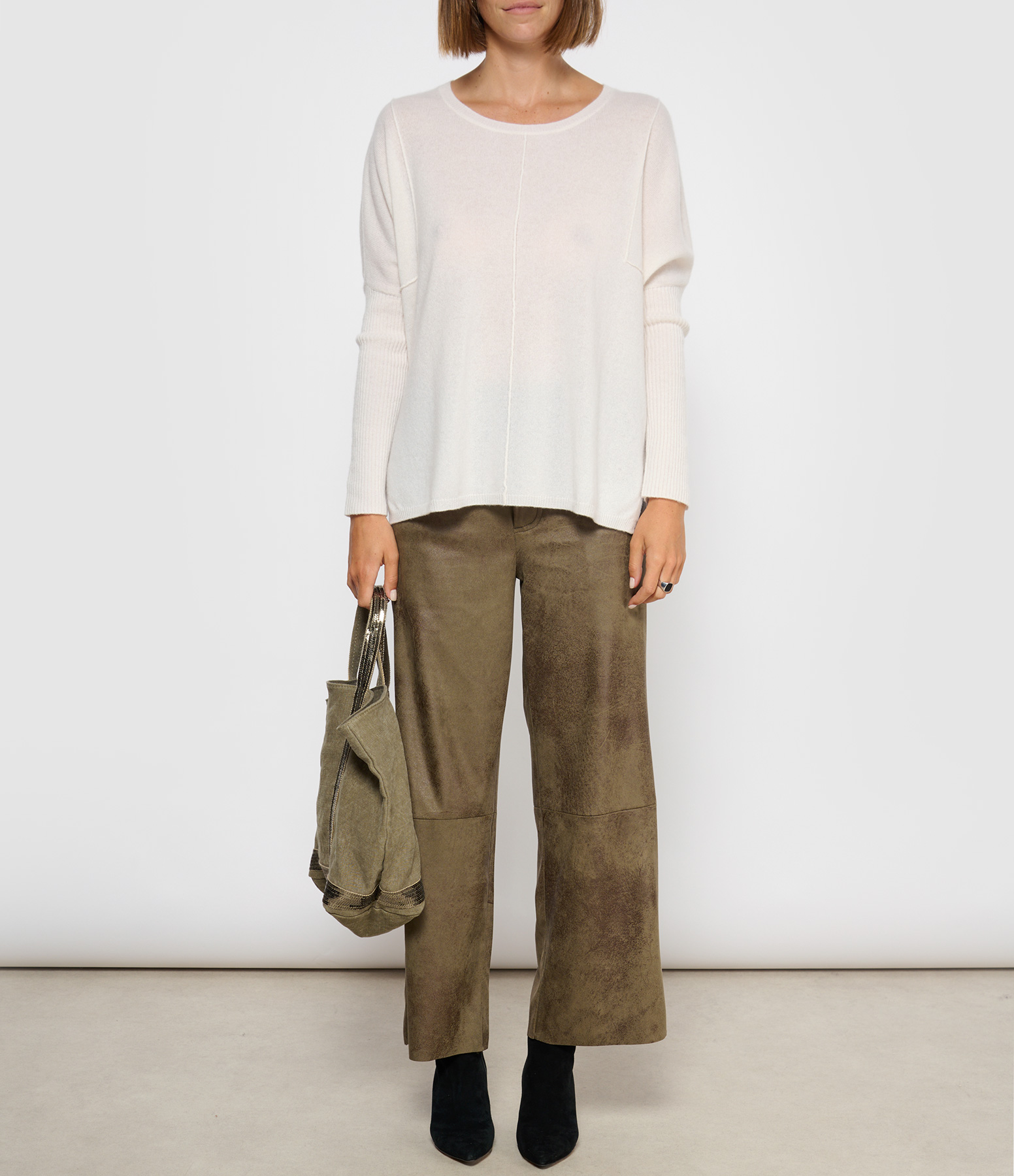Bourna Poncho Round-Neck Ecru Cashmere Jumper