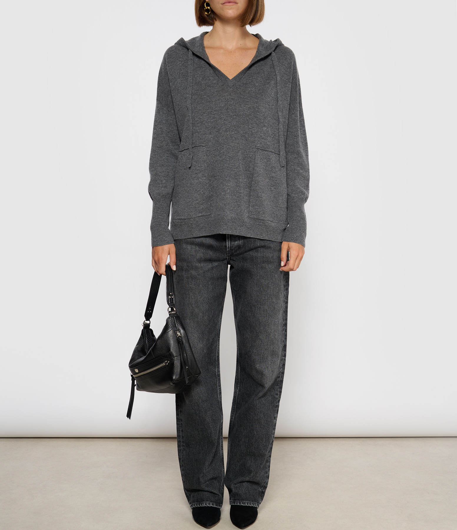 Gema Hooded Cashmere Jumper in Dark China Grey