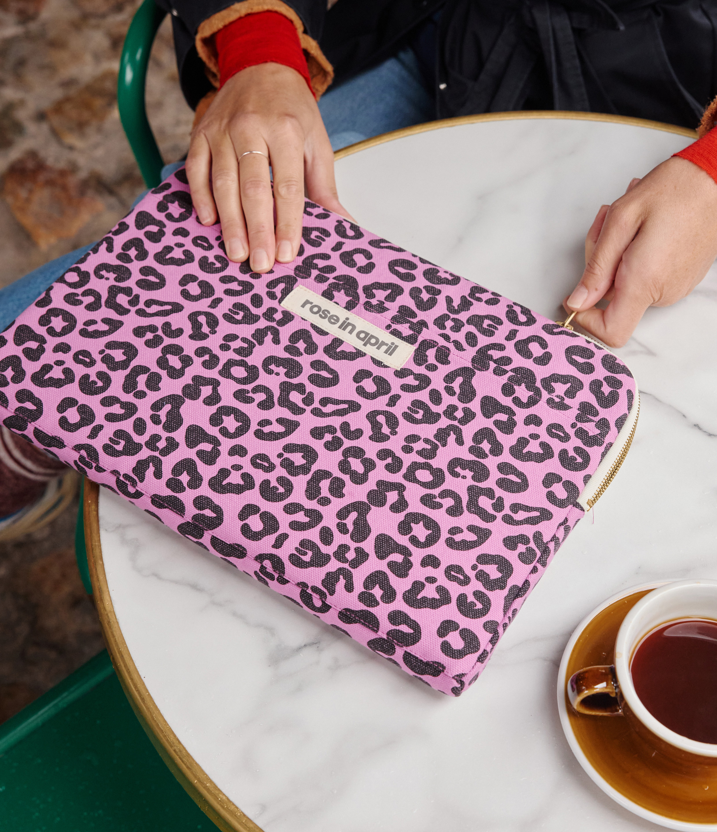 Octave Graou Orchid 13 & 14" Laptop Sleeve